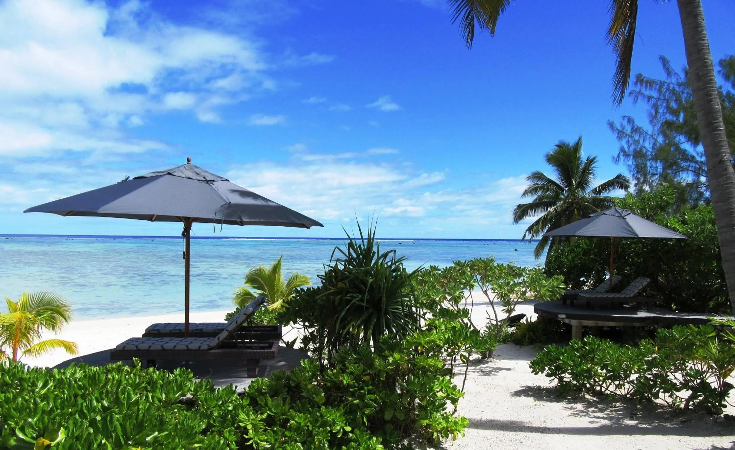 Property building in Aitutaki Escape