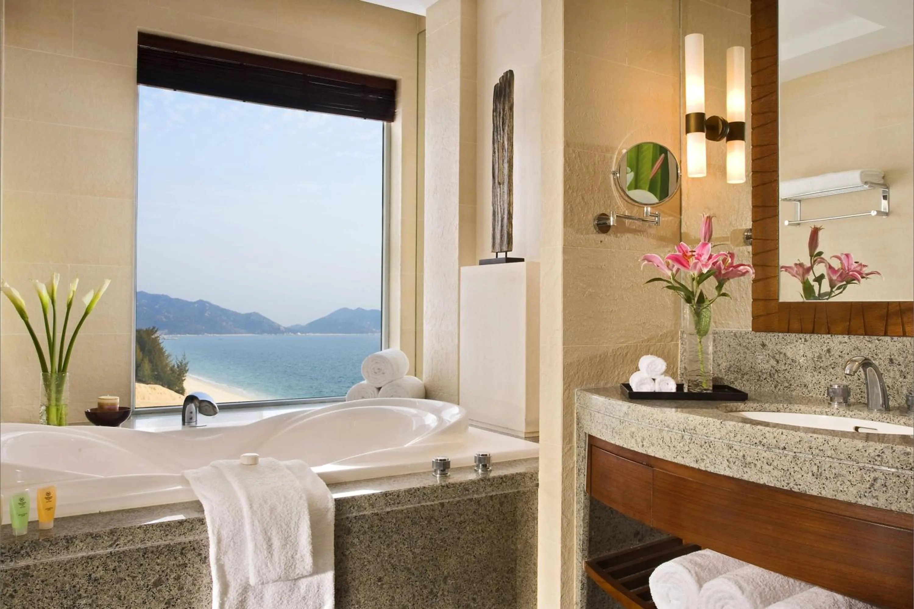 Bathroom in Sheraton Huizhou Beach Resort