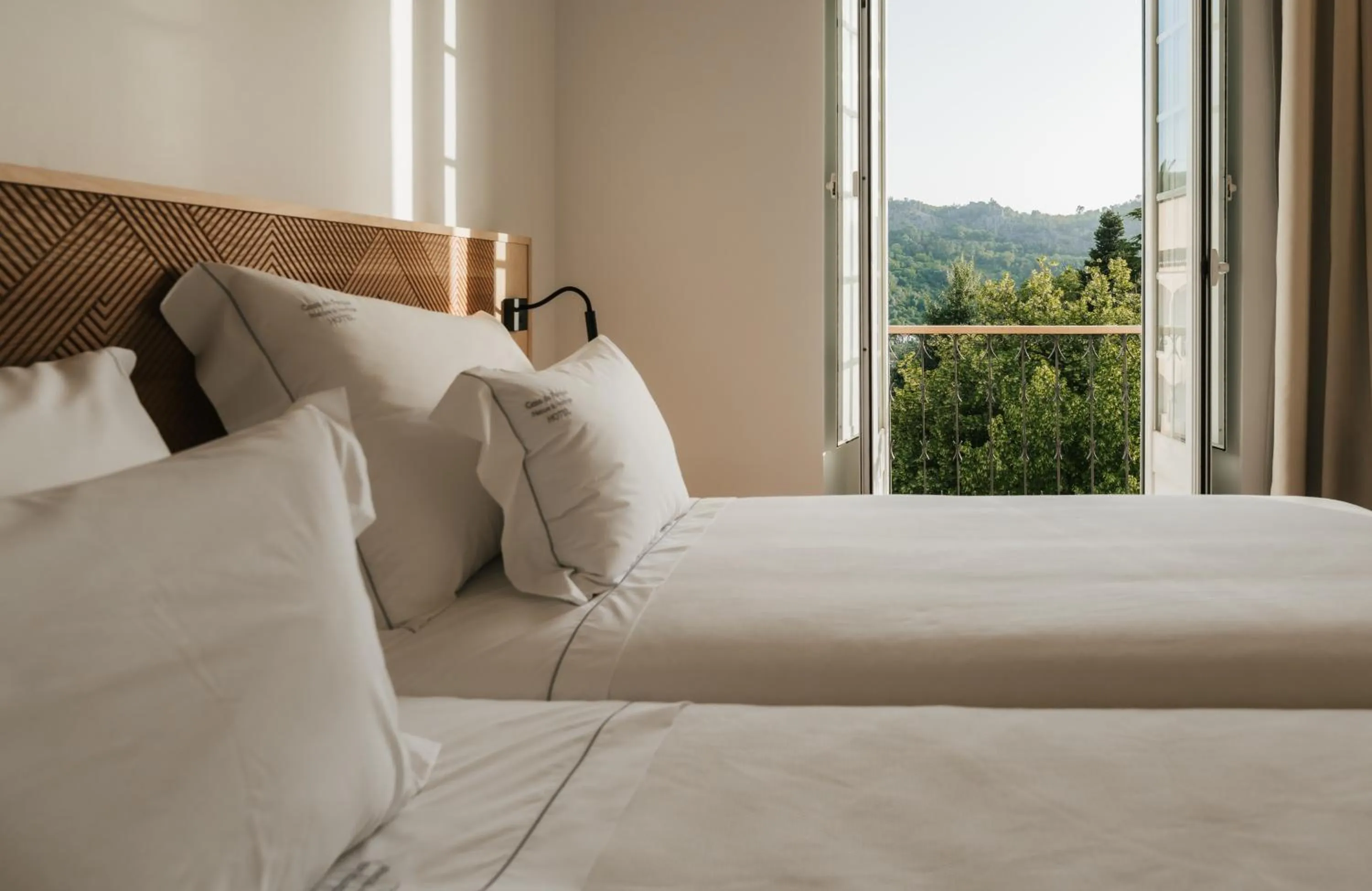 Bed in Casa do Parque Nature & Heritage Hotel