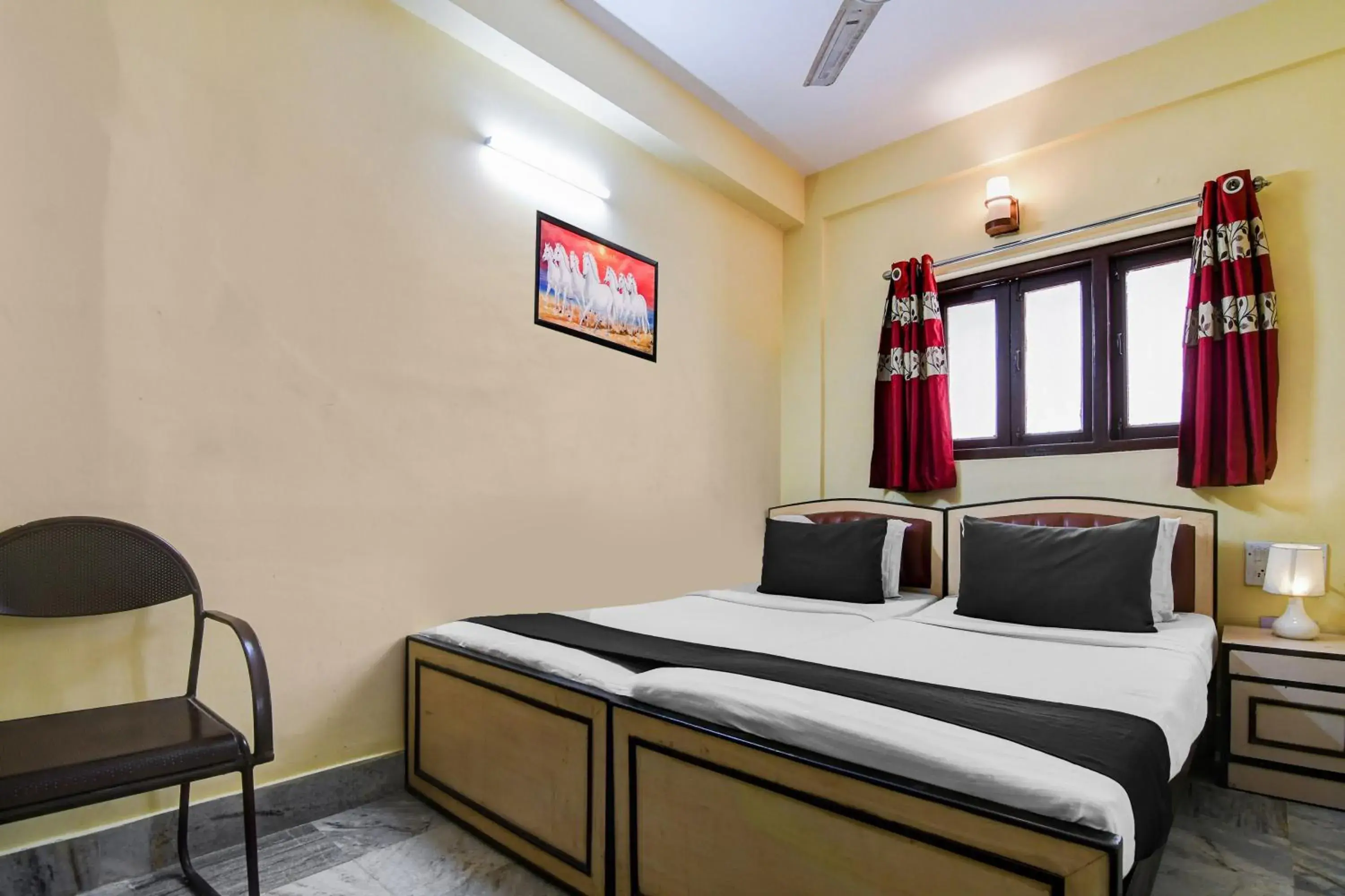 Classic Triple Room - single occupancy in Super Hotel O Alipore Near Chetla Formerly Alipore Guest House Classic Triple Room - single occupancy in Super Hotel O Alipore Near Chetla Formerly Alipore Guest House