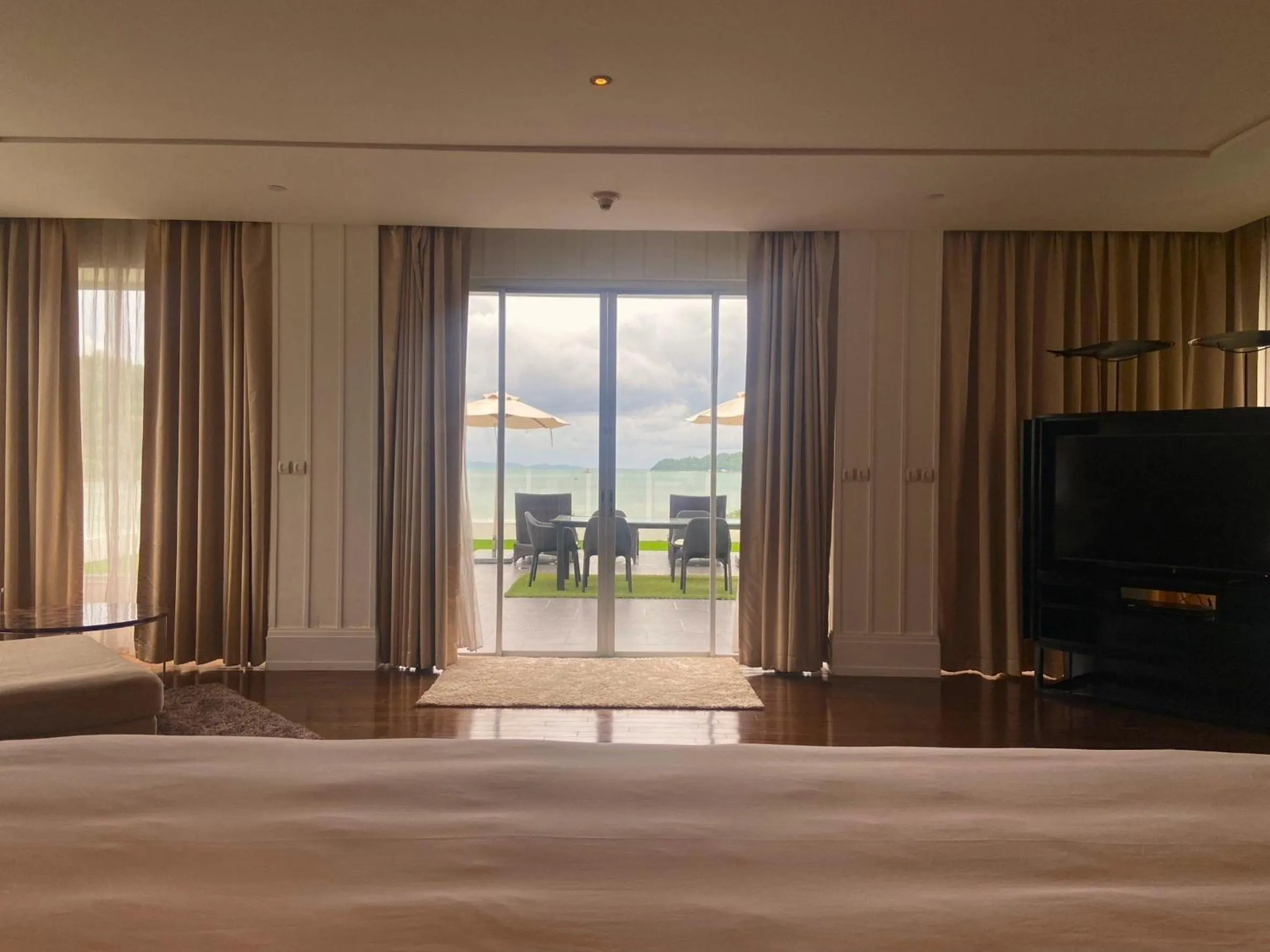 Photo of the whole room in Phuket Panwa Beachfront Resort