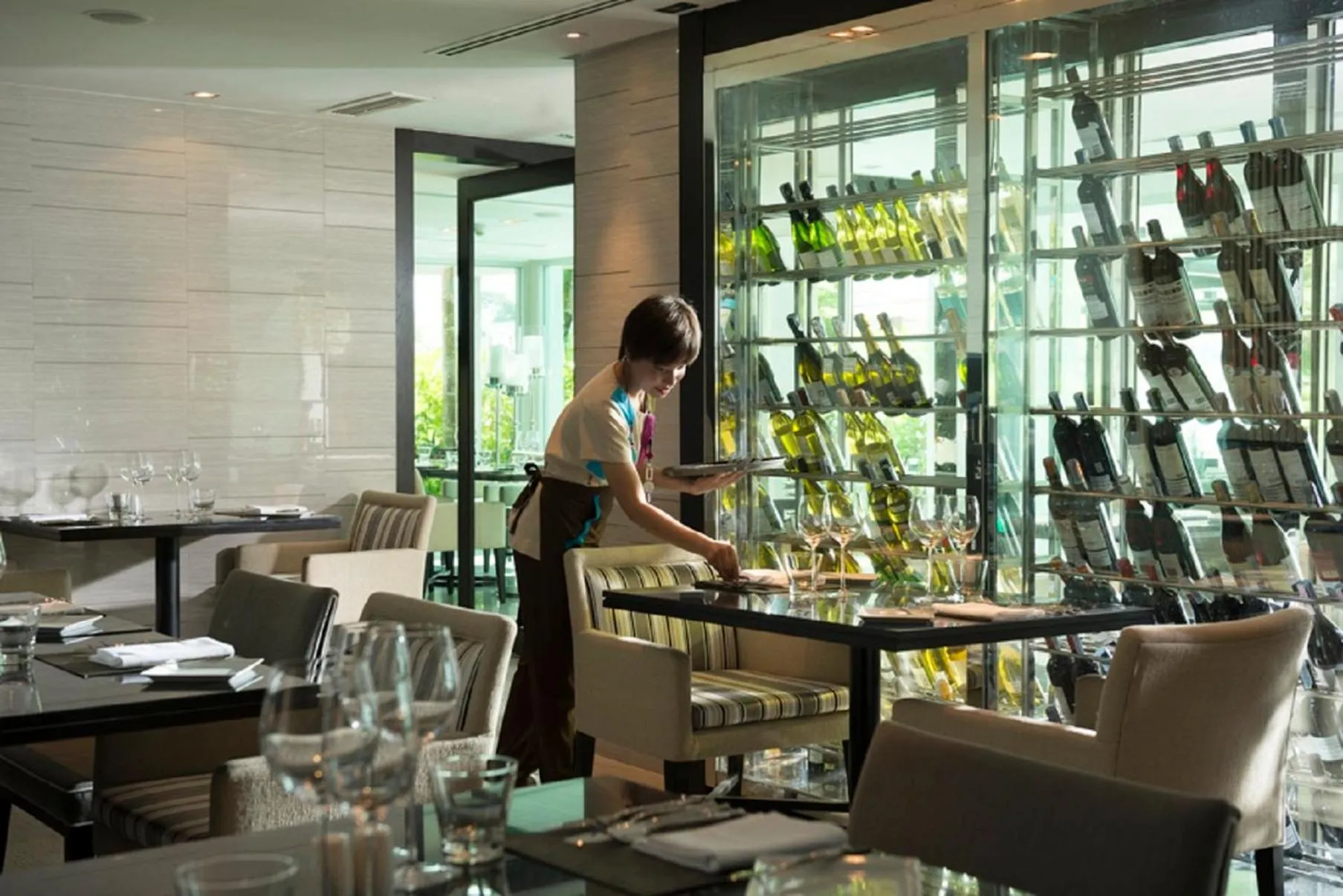 Restaurant/Places to Eat in Phuket Panwa Beachfront Resort