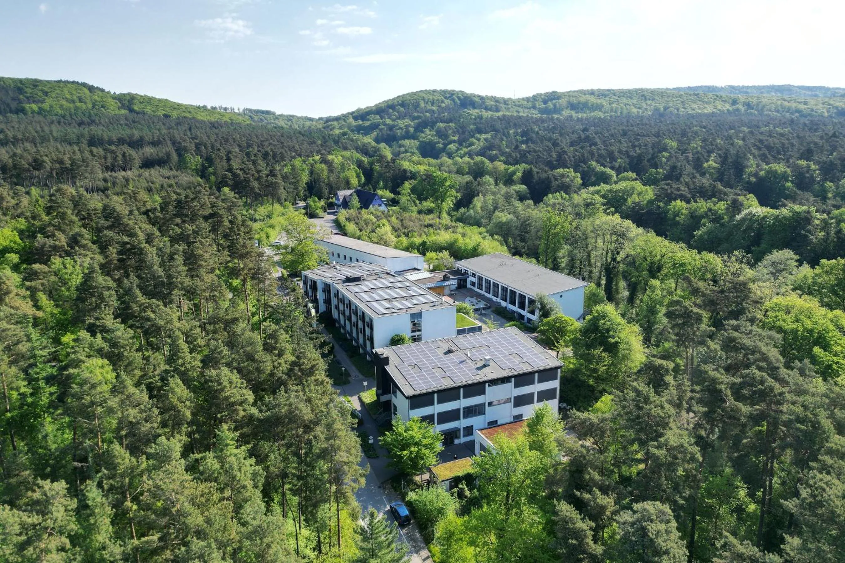 Property building in Bildungs- und Tagungshaus Haus Neuland