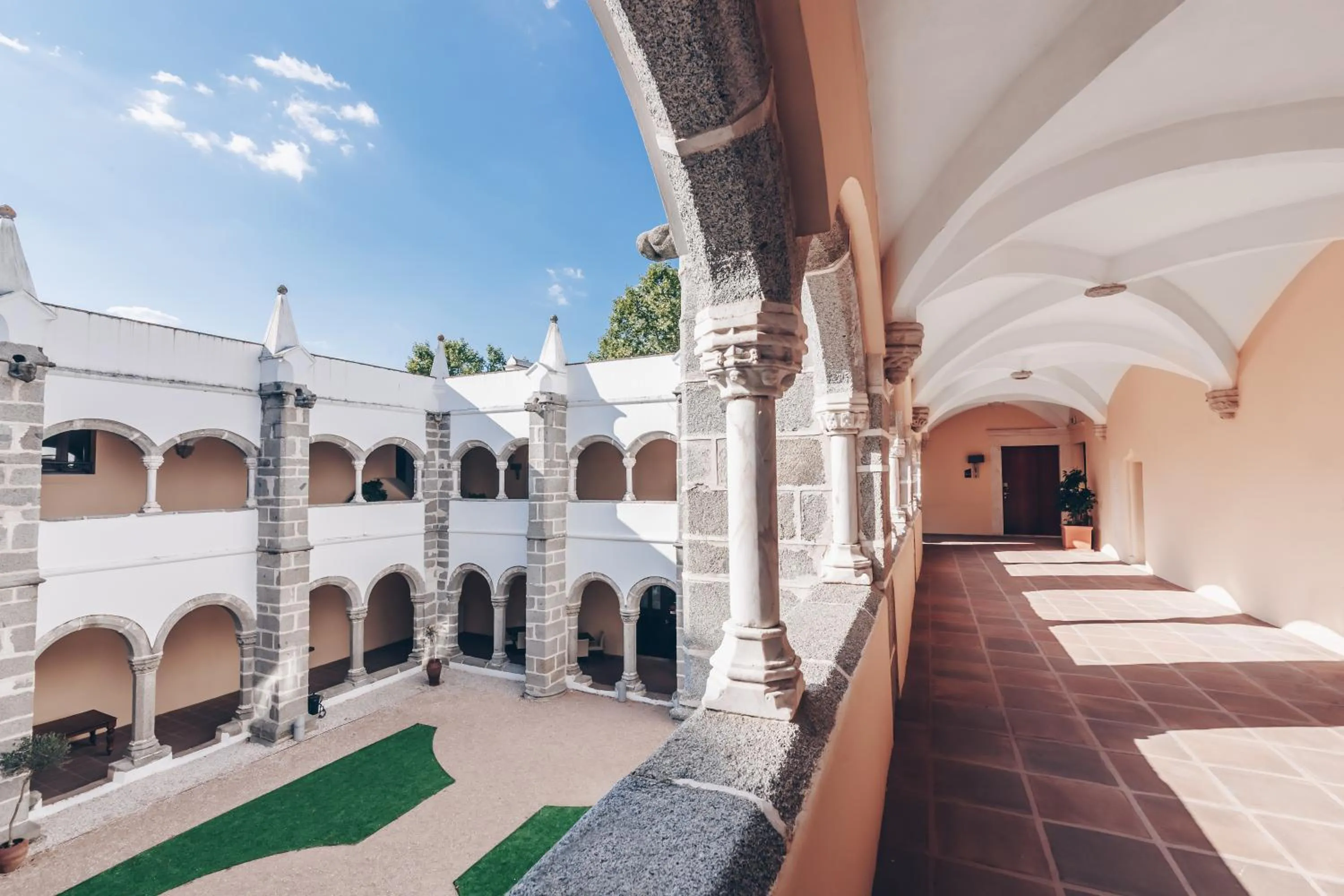 Property building in Convento do Espinheiro, Historic Hotel & Spa