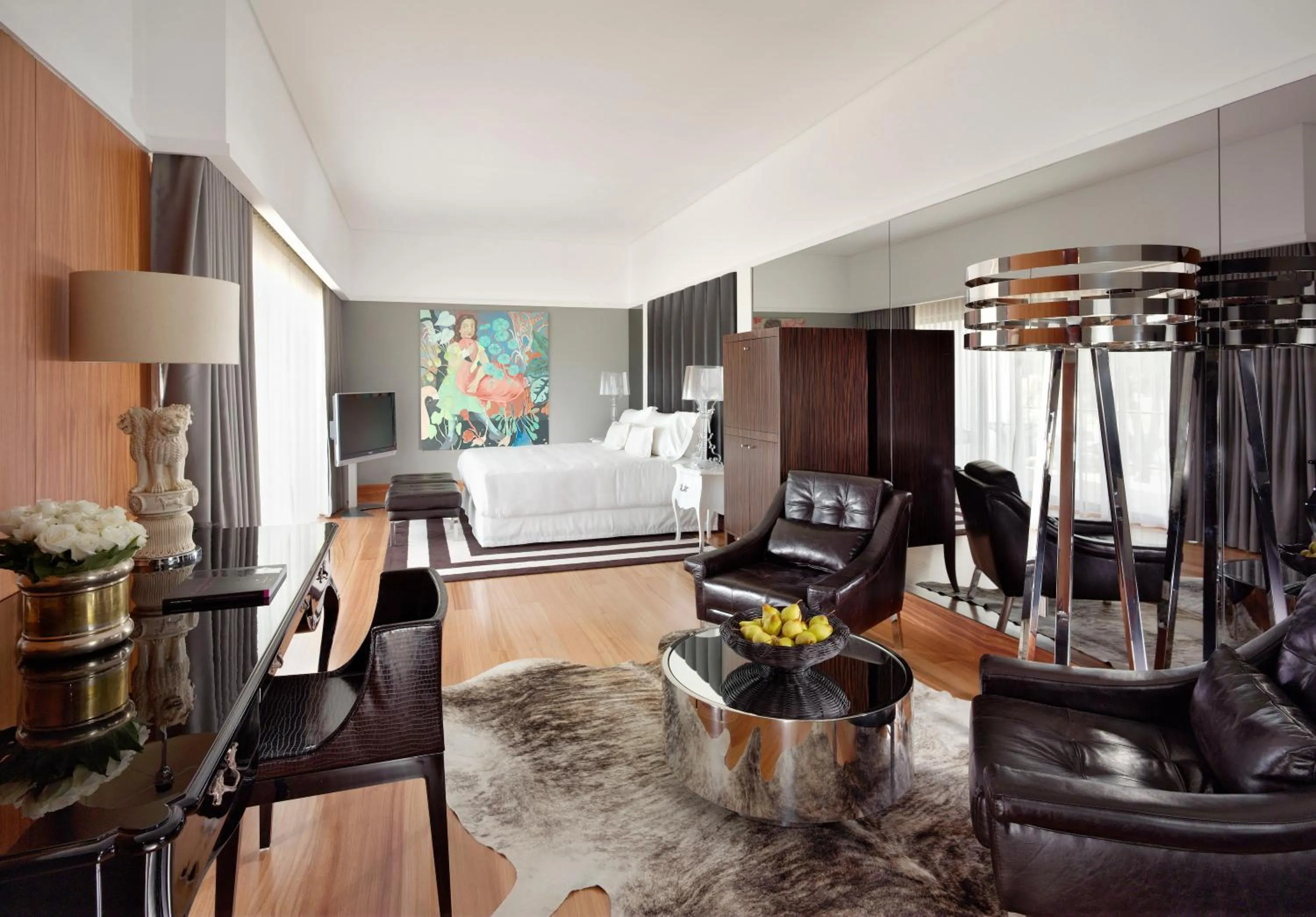 Photo of the whole room in Convento do Espinheiro, Historic Hotel & Spa