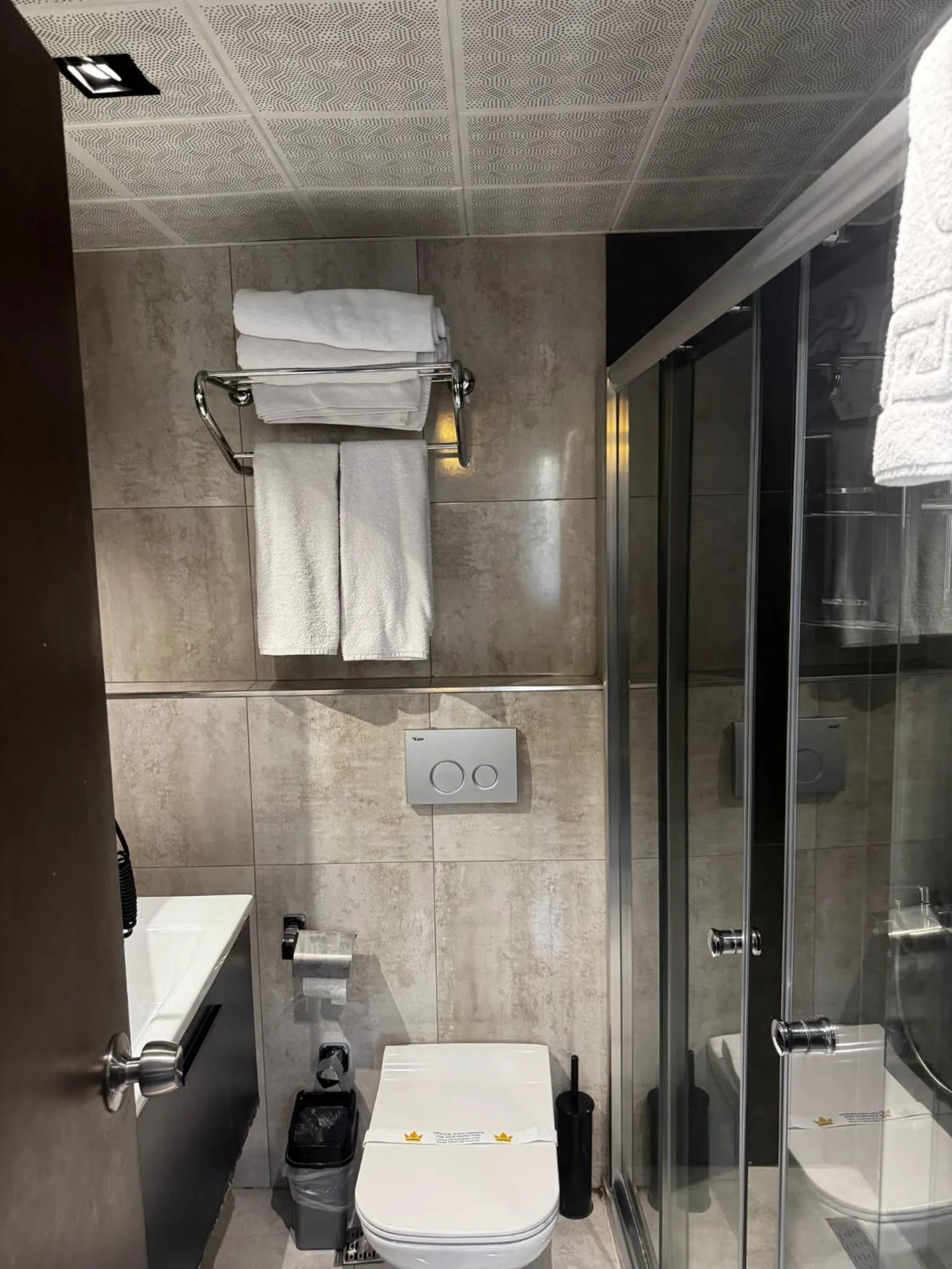 Bathroom in Ankara Royal Hotel