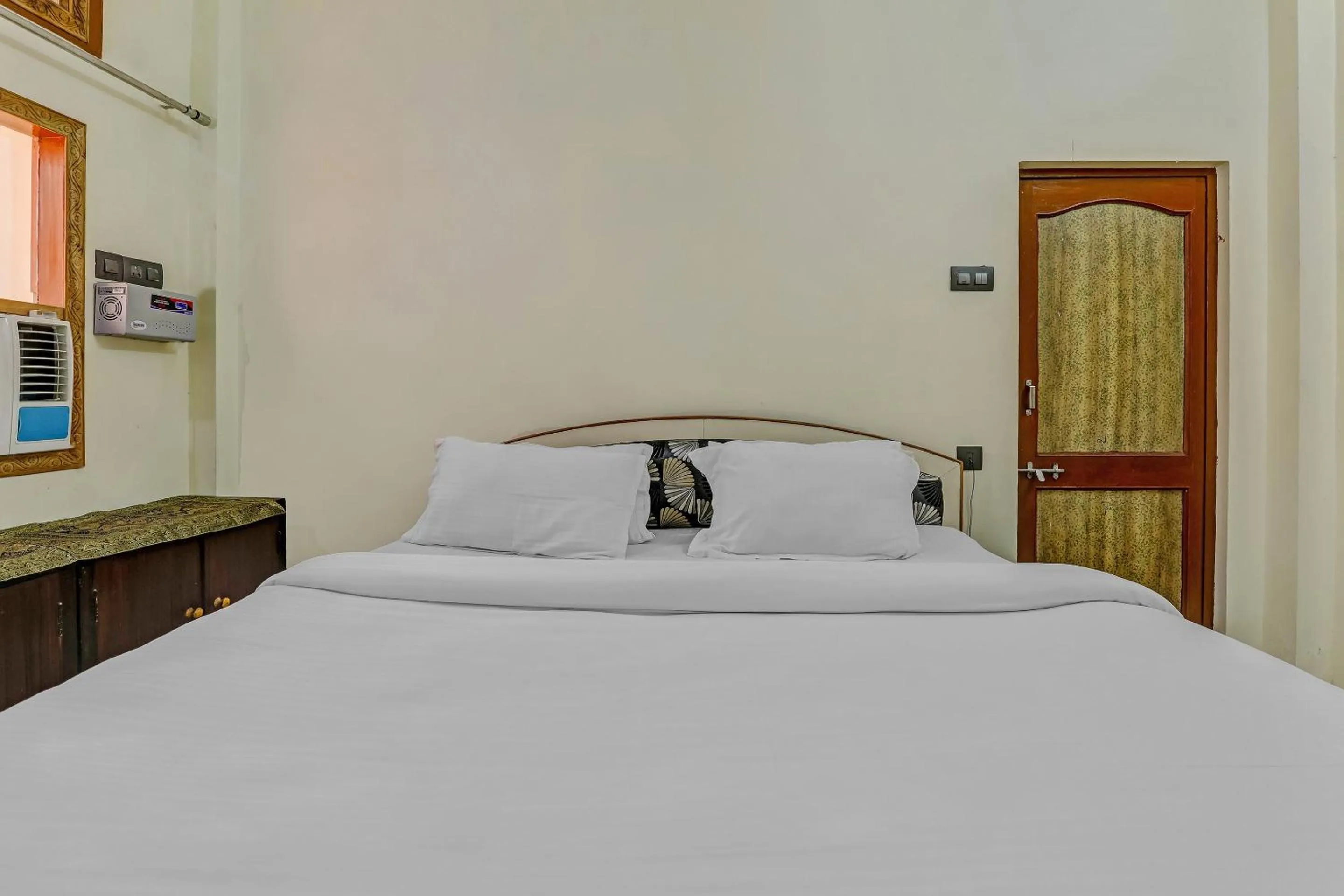 Bedroom, Bed in Hotel K V PALACE