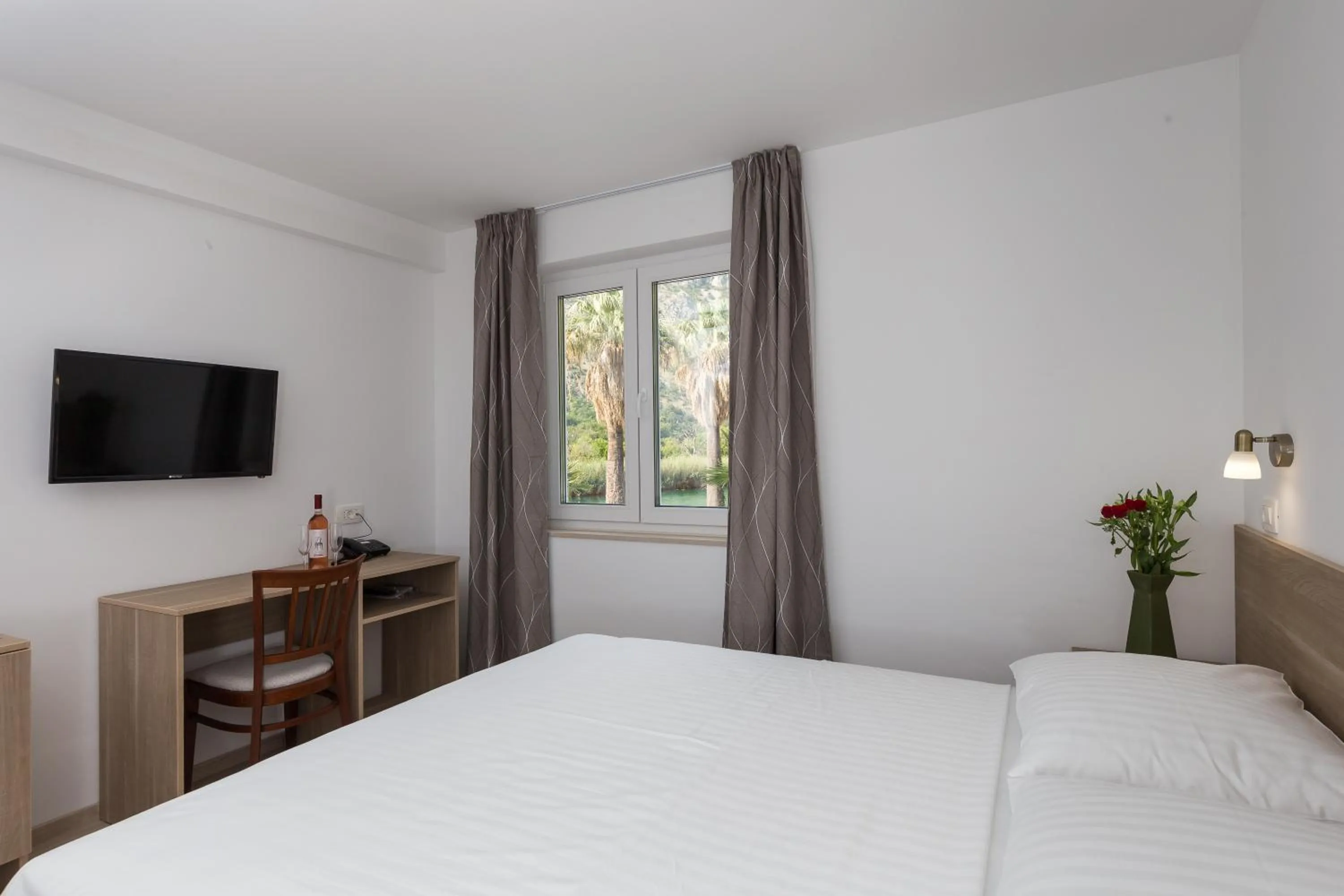 Bed in Hotel Vimbula - Komolac