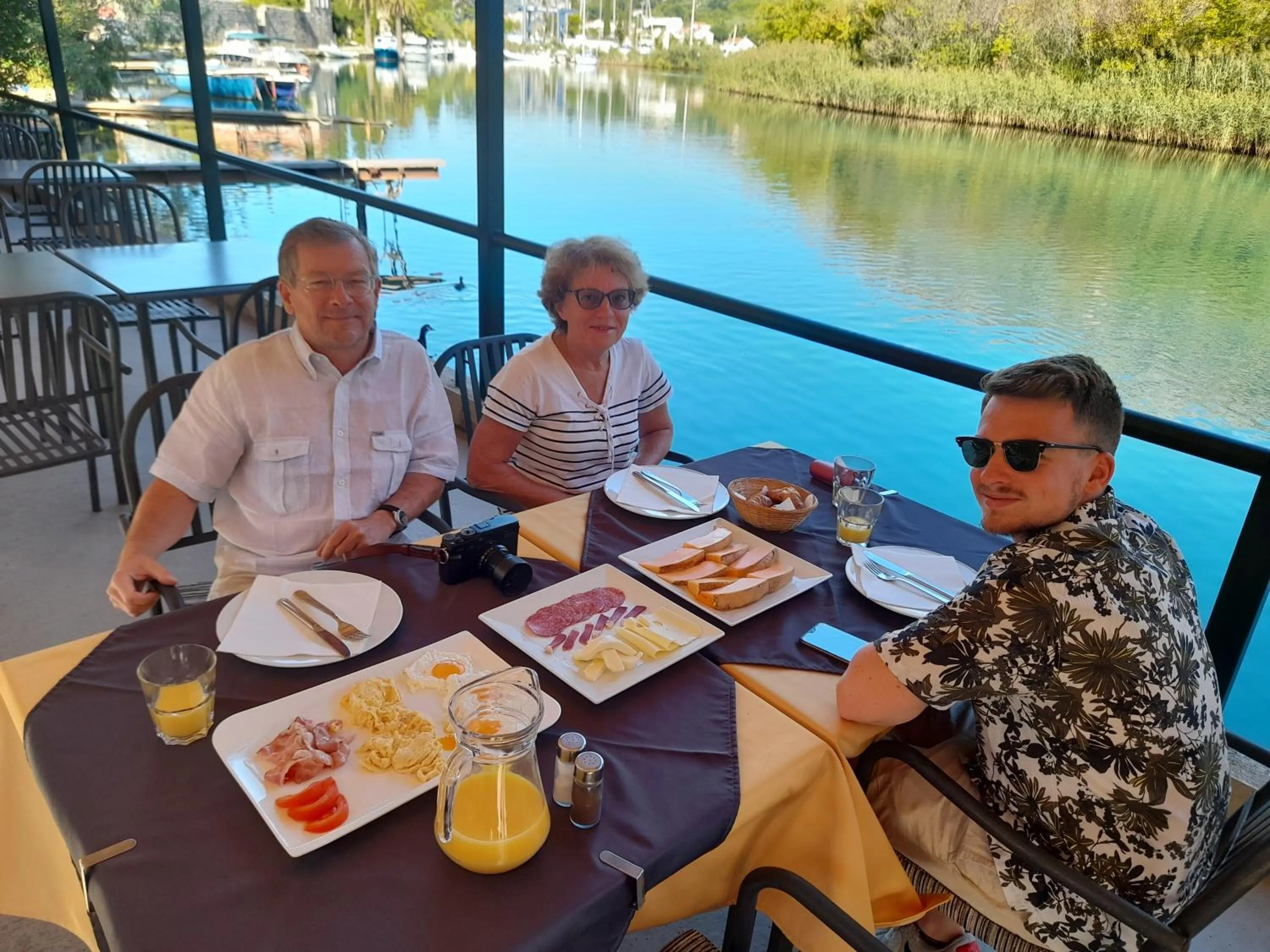 Breakfast in Hotel Vimbula - Komolac