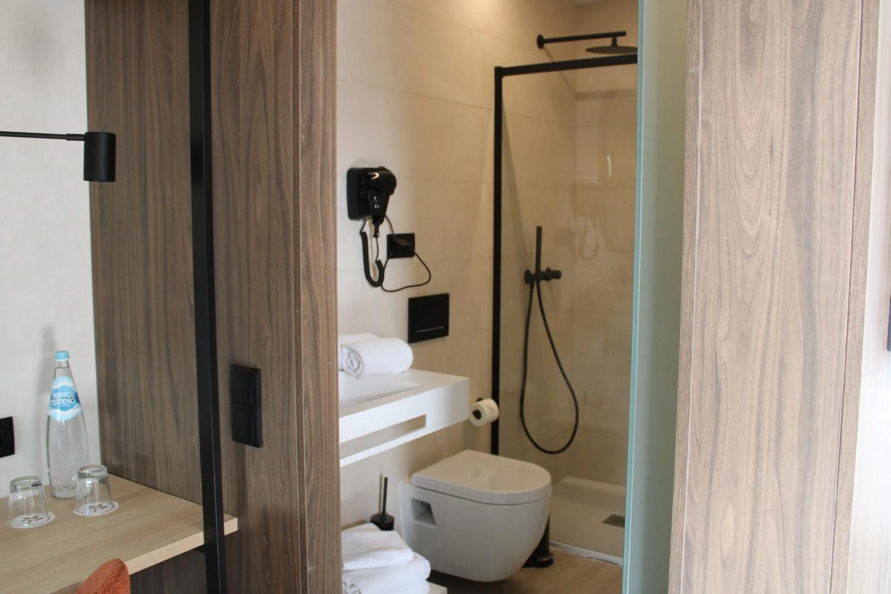 Bathroom in AP Maria Nova Lounge - Adults Friendly