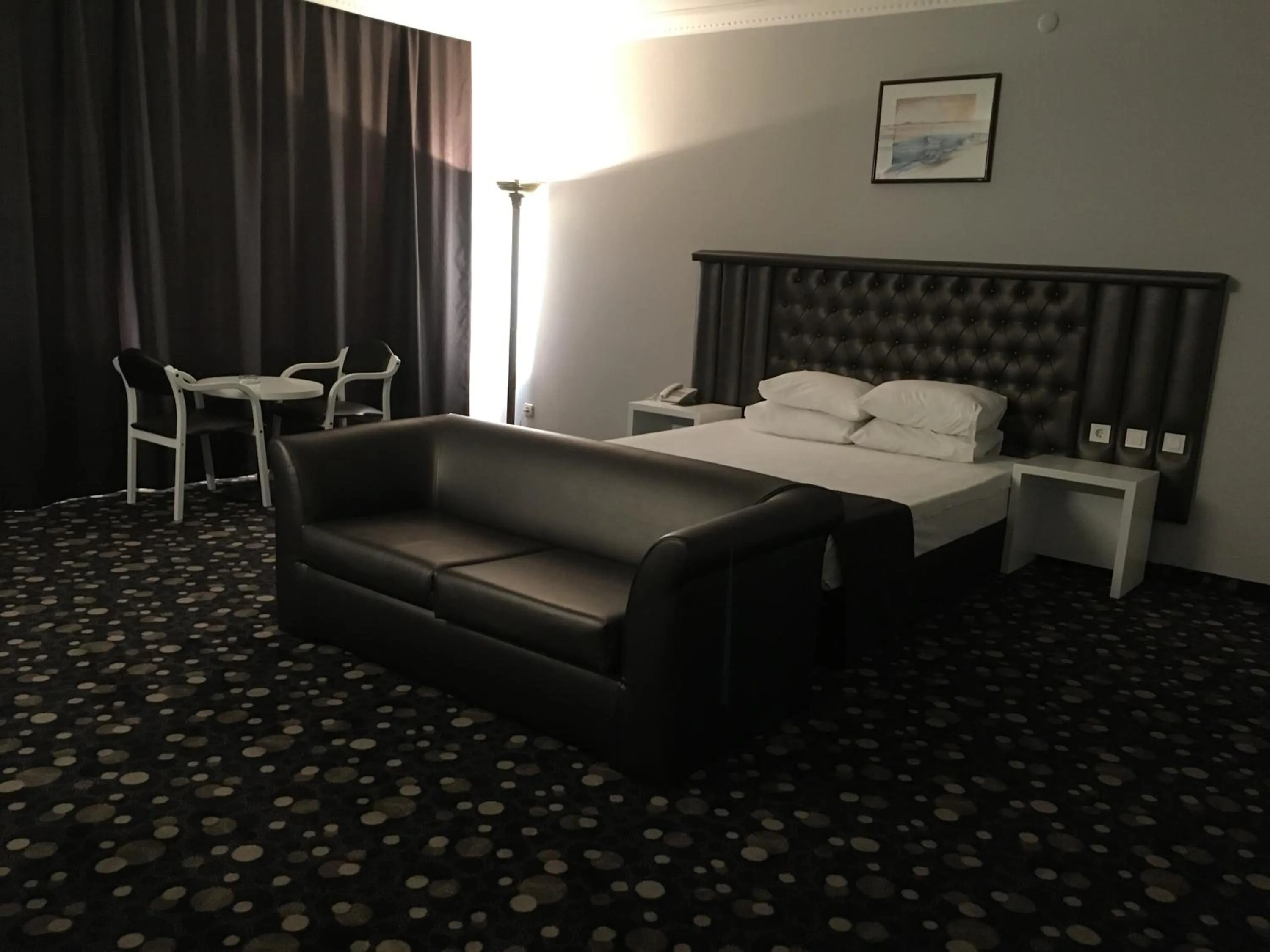 Massage, Bed in Hotel Eken Prestige