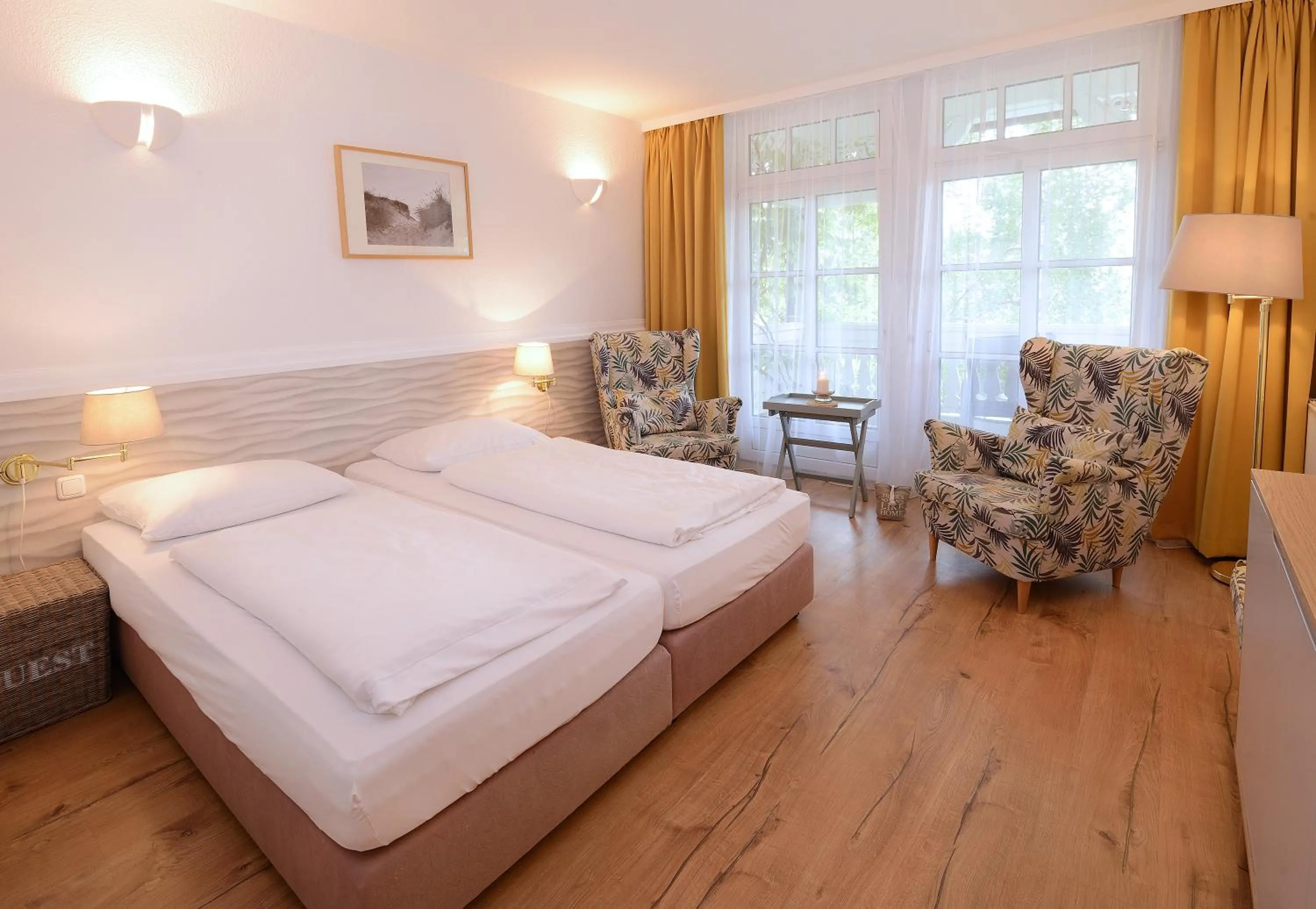 Photo of the whole room, Bed in Hotel Villa Granitz