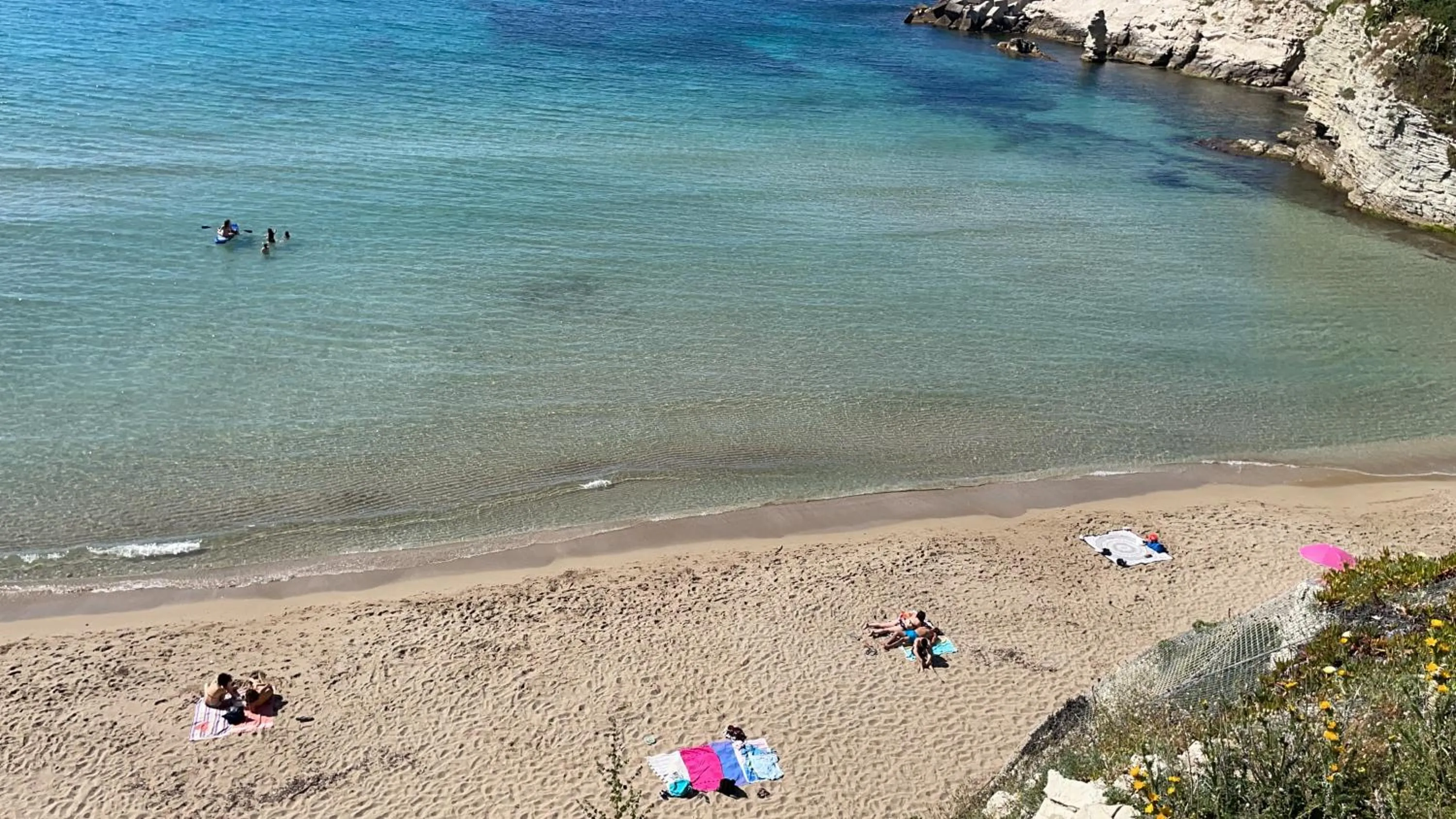 Beach in Le Tre Rose