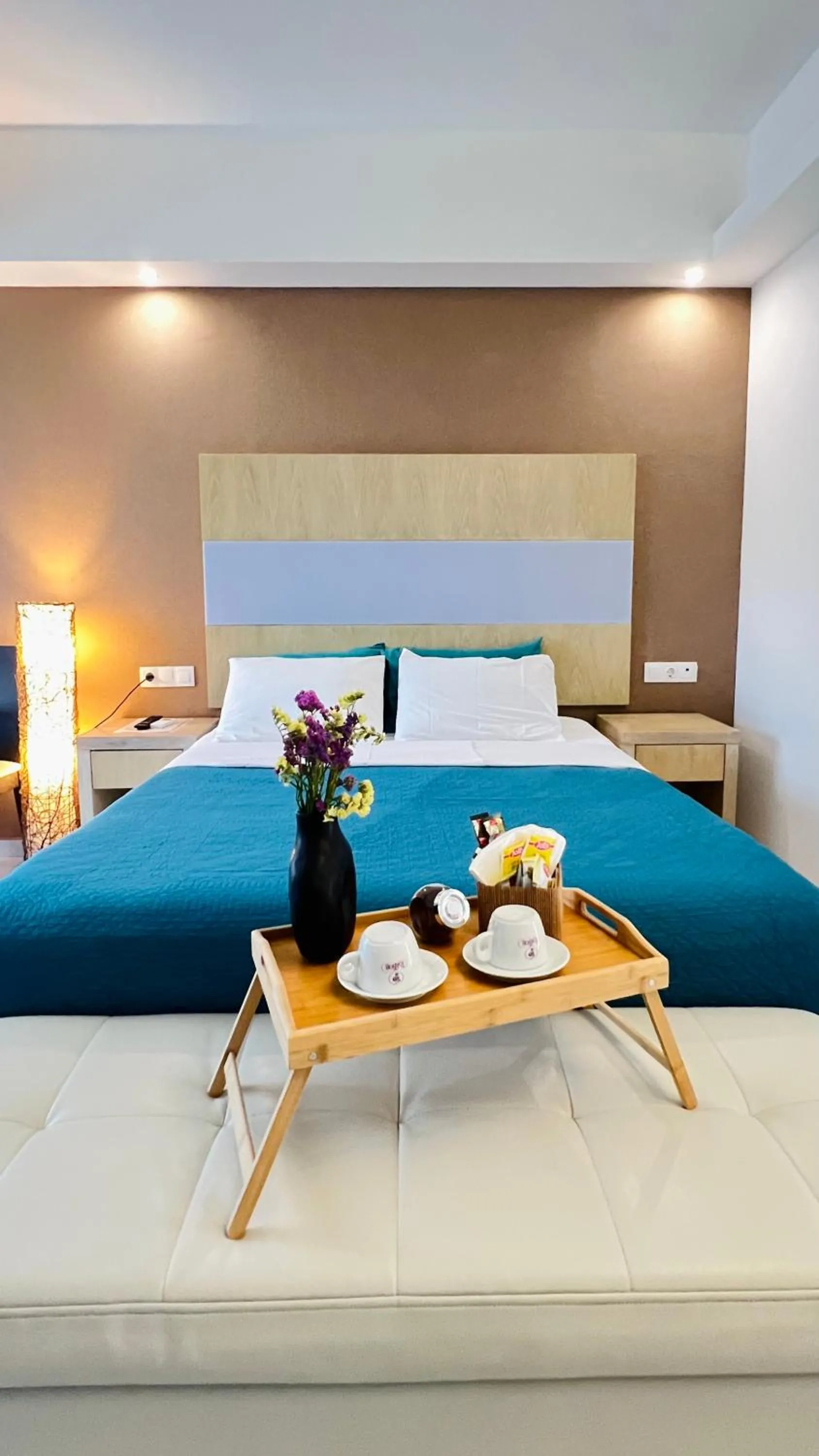 Romantic Palace Beach Apartments
