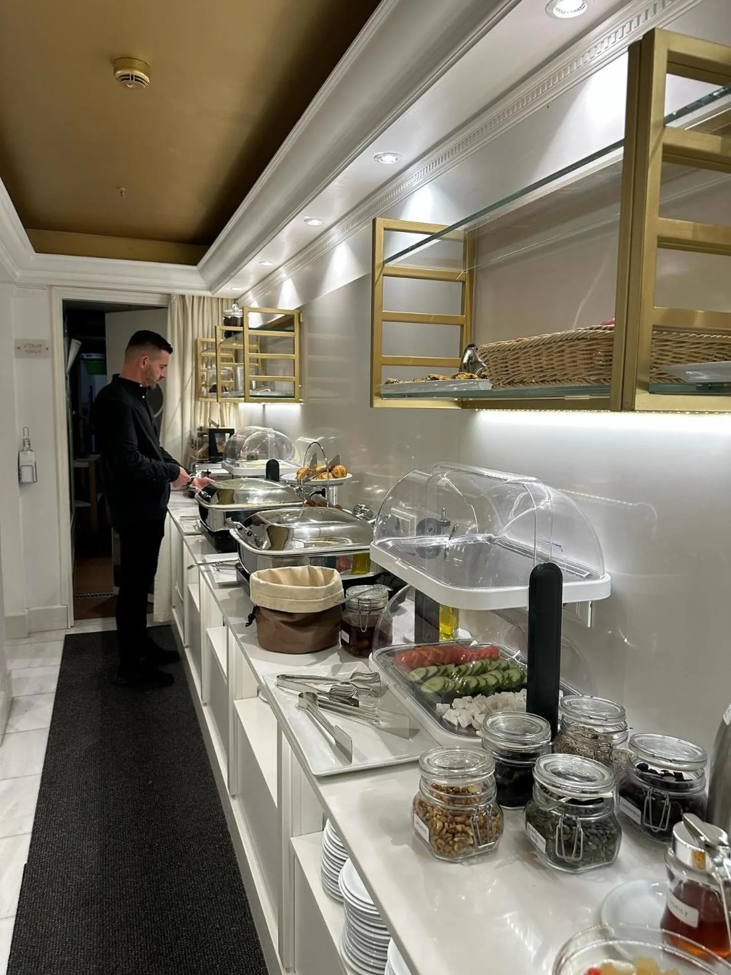 Breakfast in Hotel Galaxias