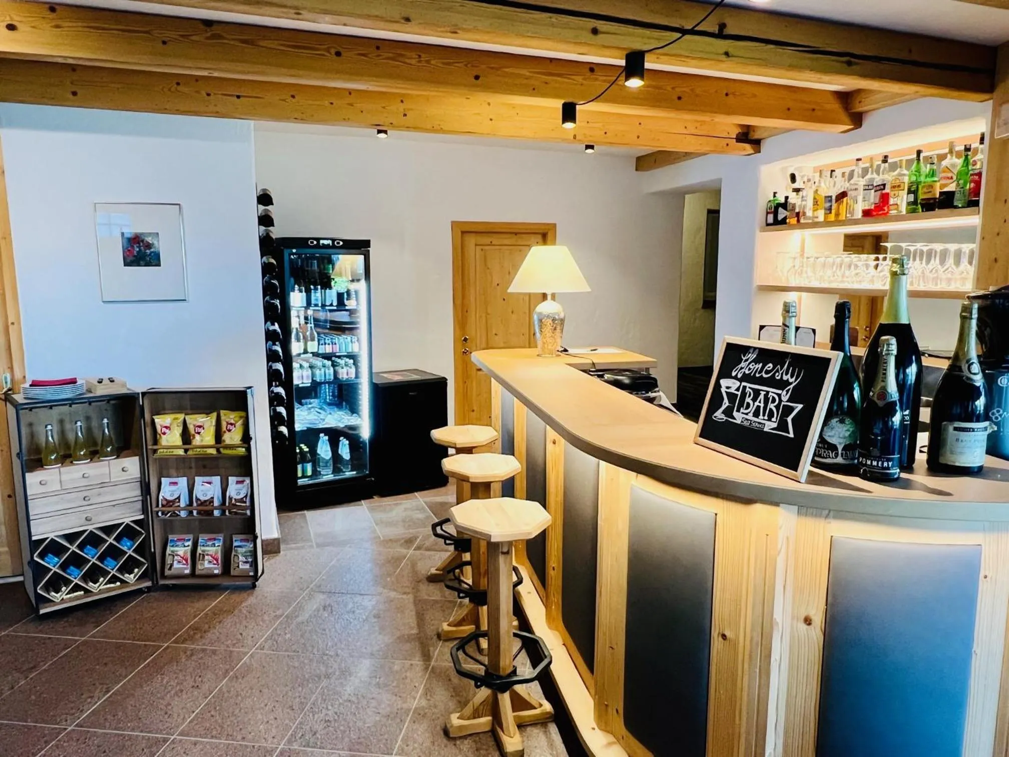 Lounge or bar in Chalet Grumer Suites&Spa