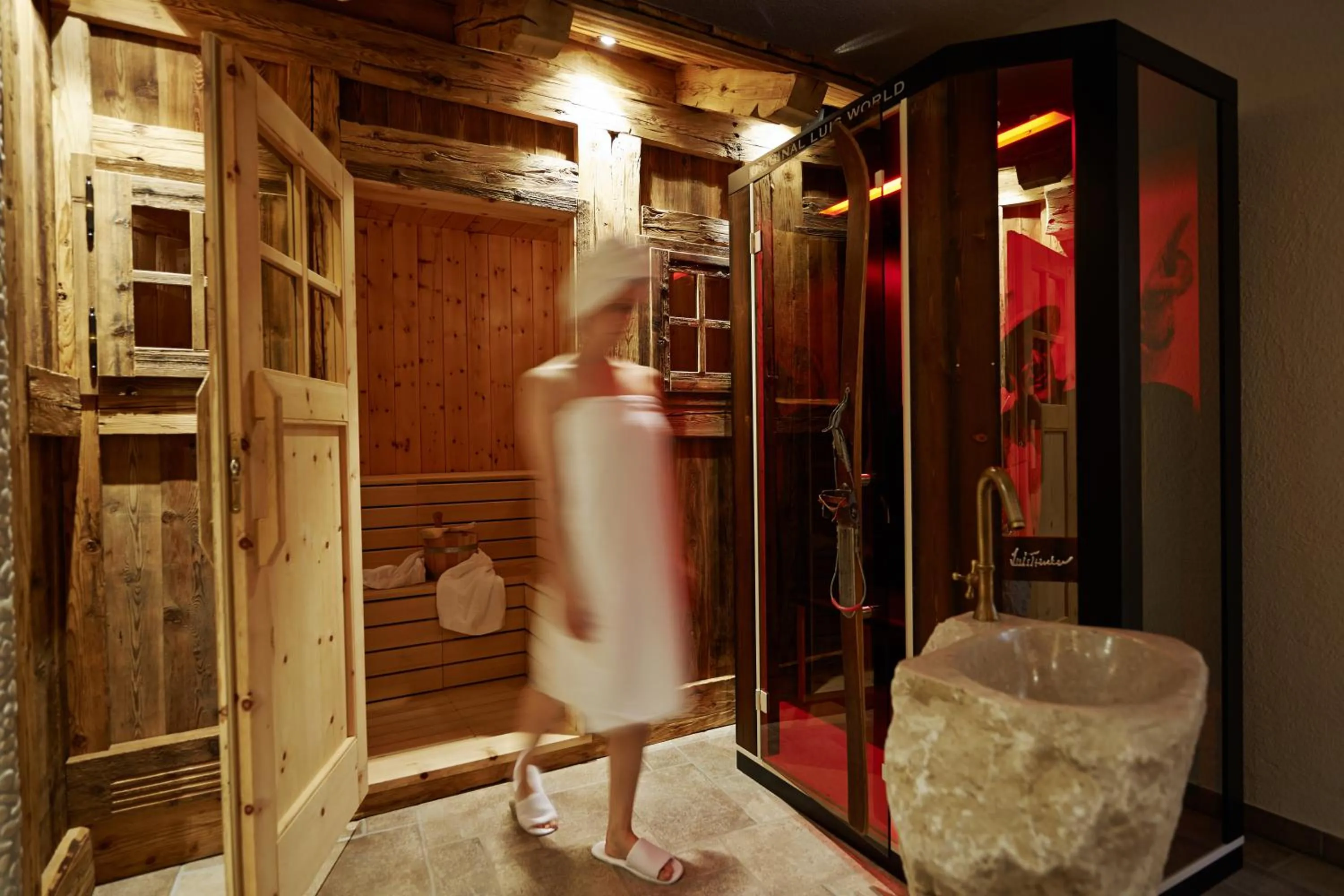 Sauna in Chalet Grumer Suites&Spa