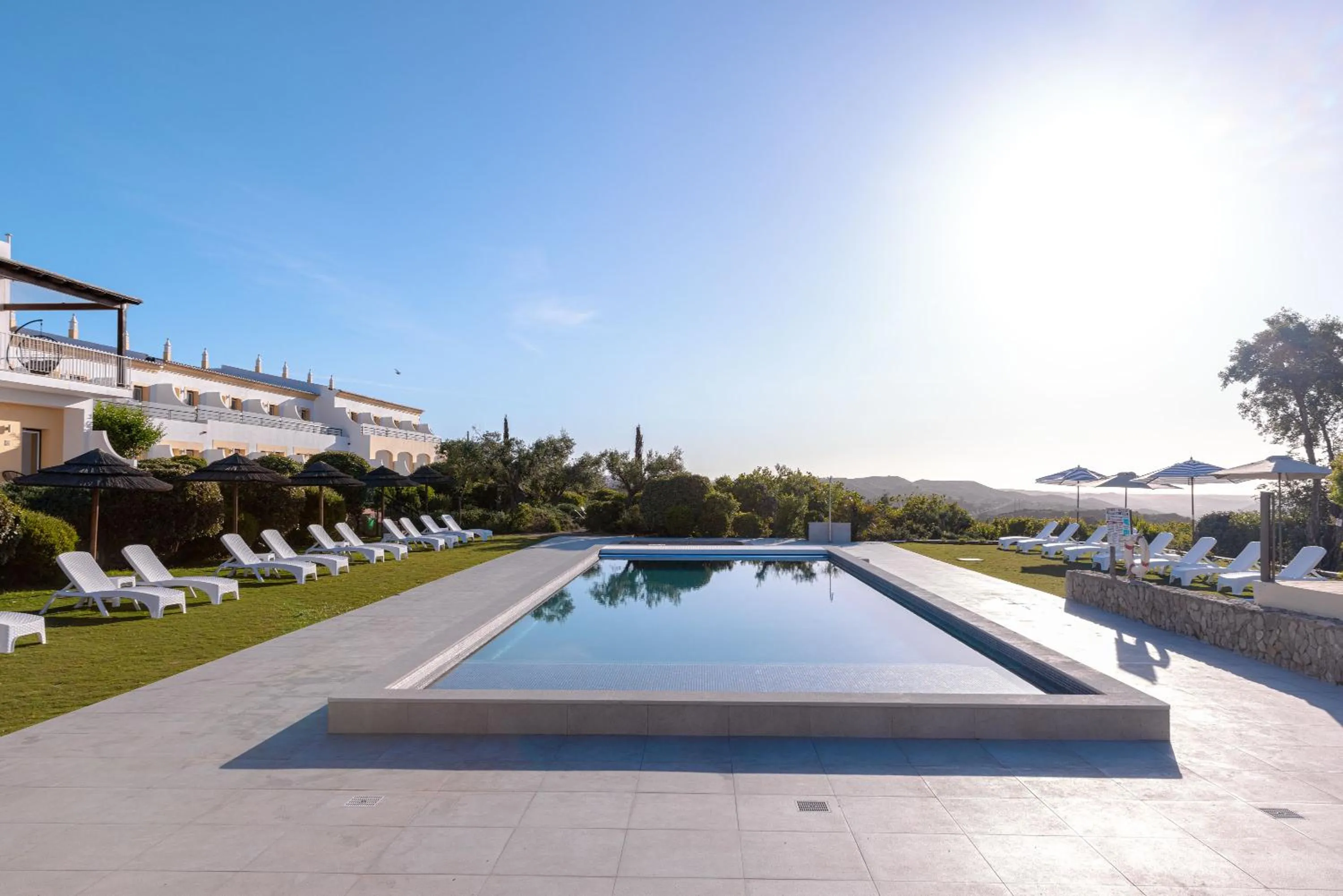 Swimming pool in Hotel Rural Quinta do Marco - Nature & Dining