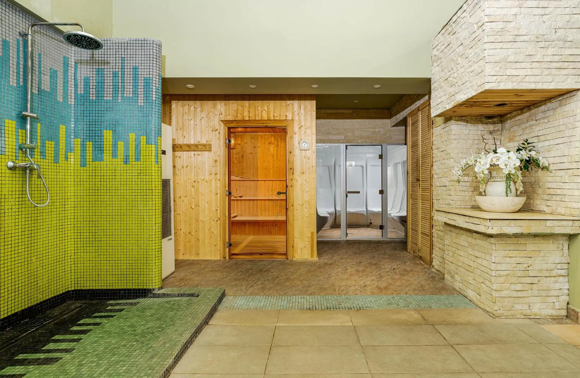 Sauna in RIN Airport Hotel