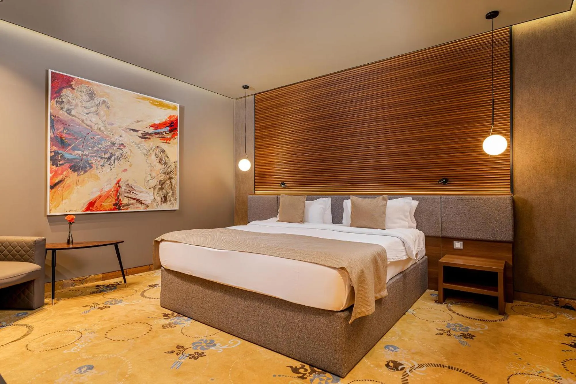 Living room, Bed in RIN Airport Hotel