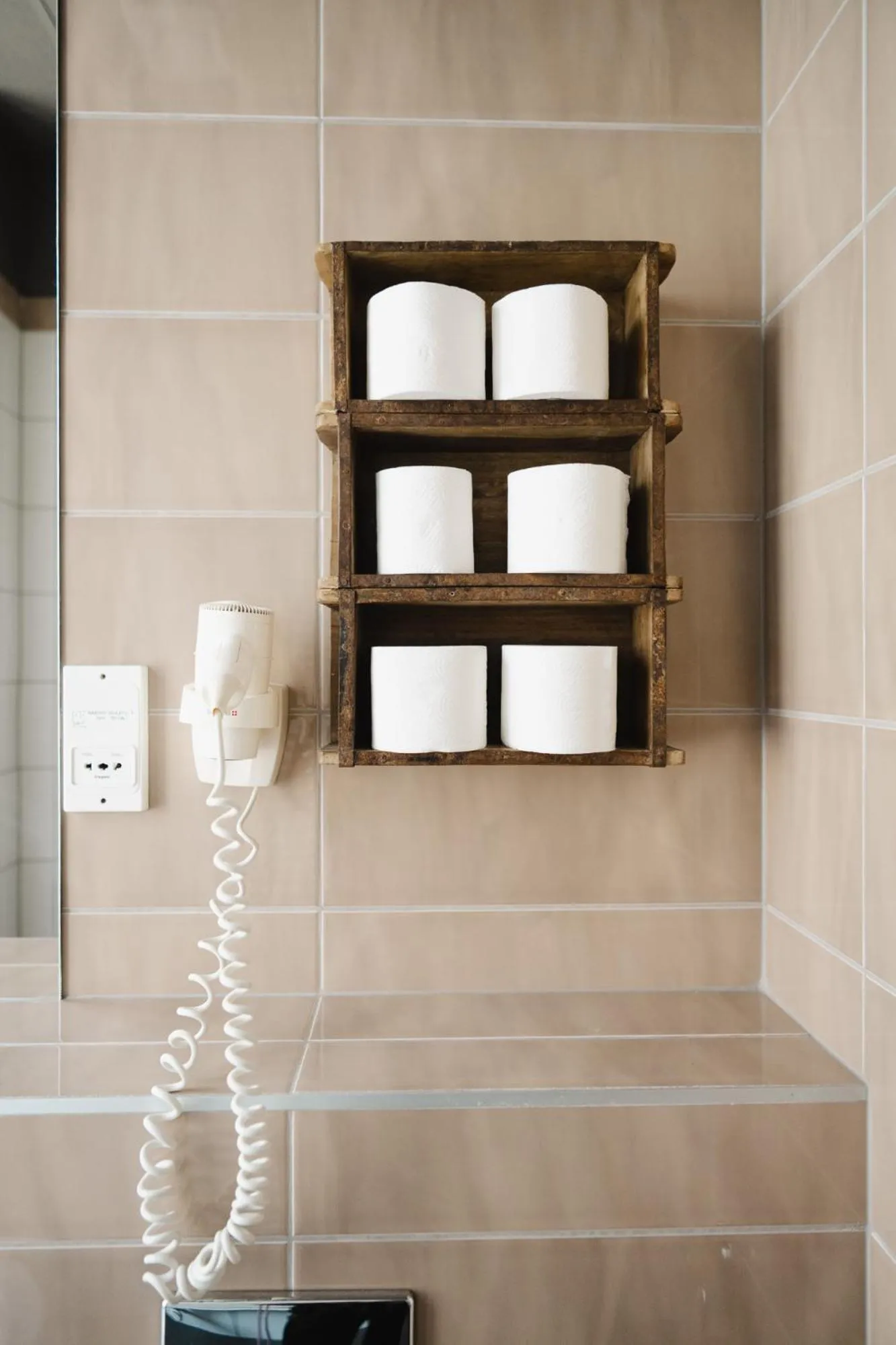 Bathroom in Wombat's City Hostel Budapest