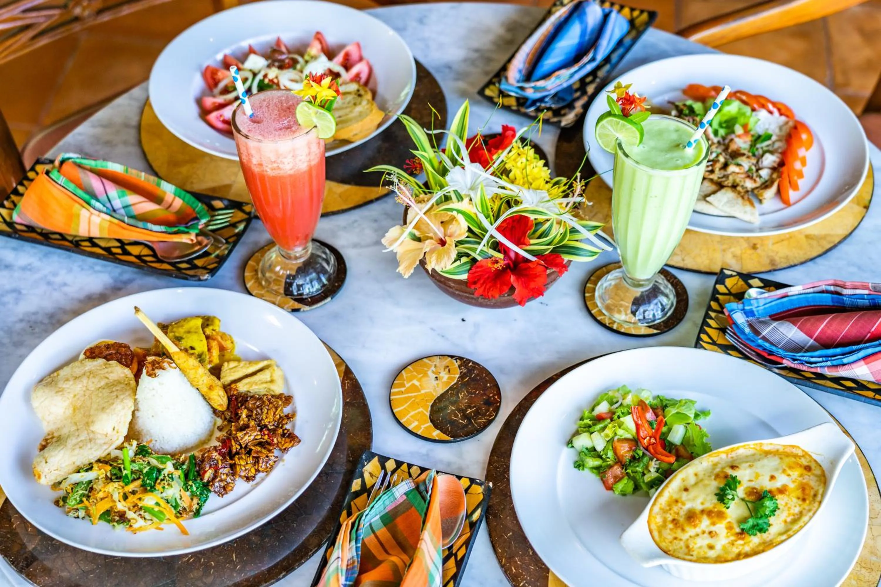 Restaurant/places to eat in Taman Selini Wahana Beach Resort