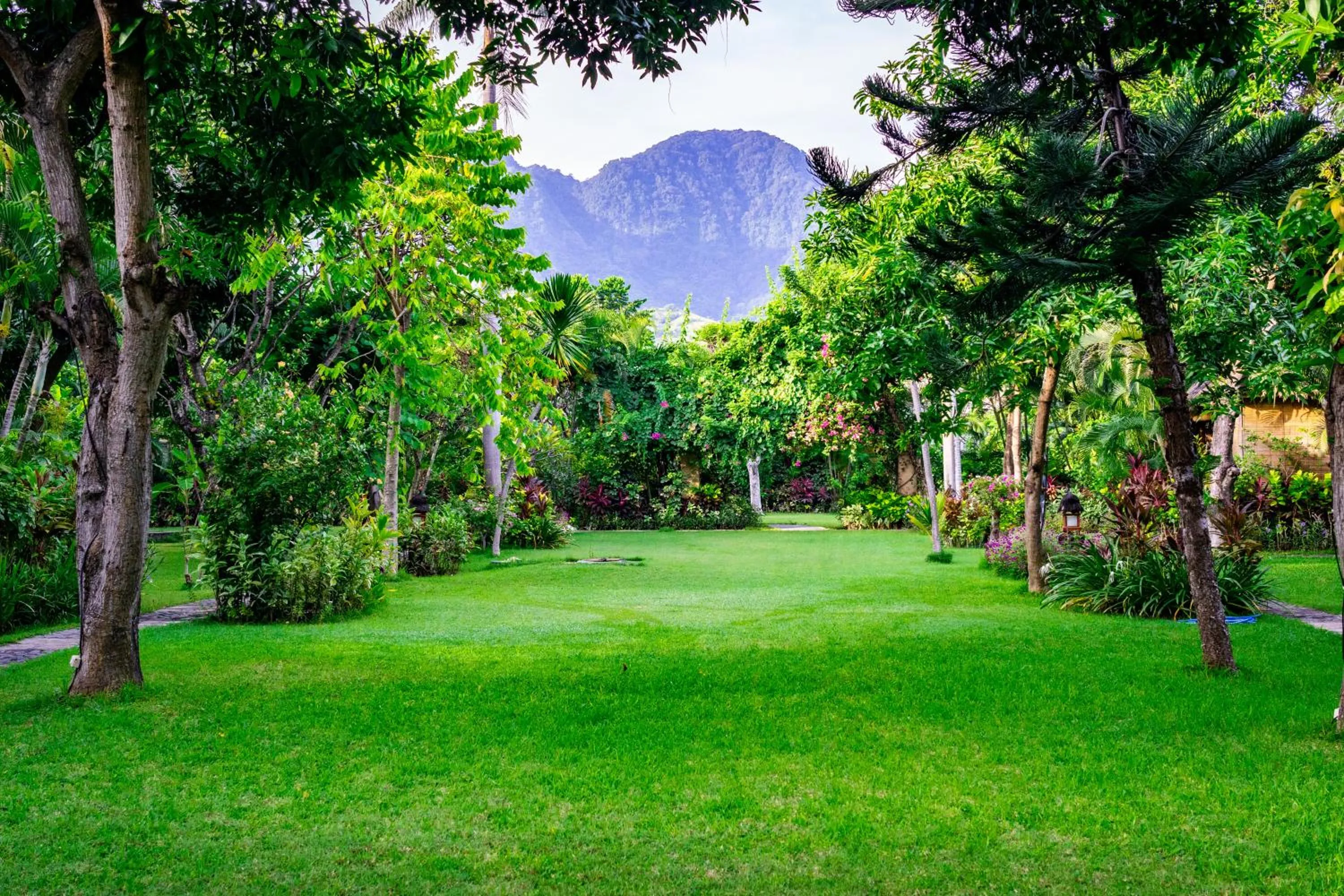 Garden in Taman Selini Wahana Beach Resort