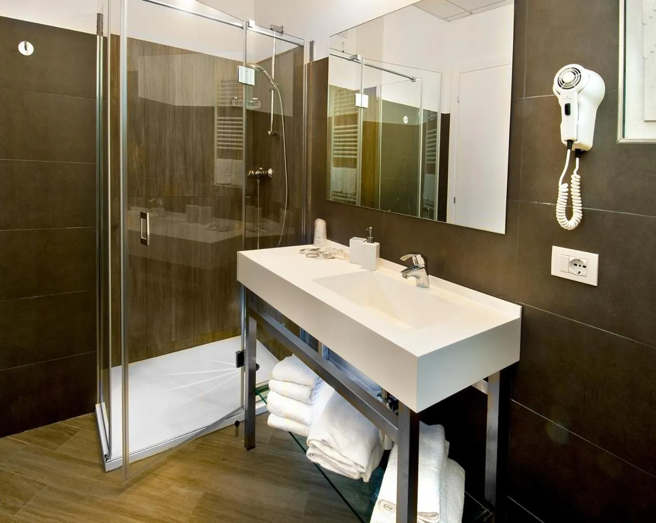 Shower in Hotel Atlantic & Spa