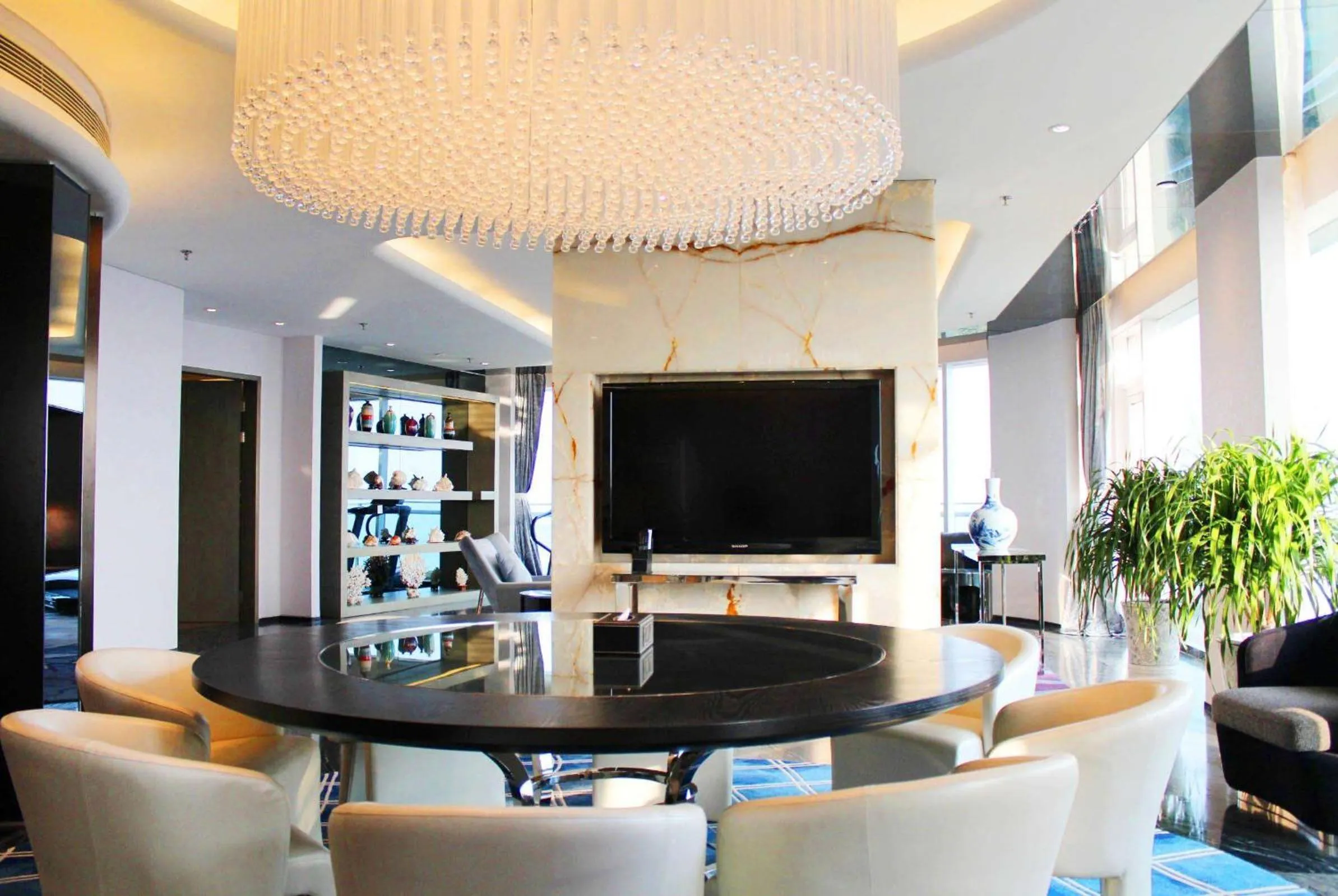 Photo of the whole room in Wyndham Grand Qingdao