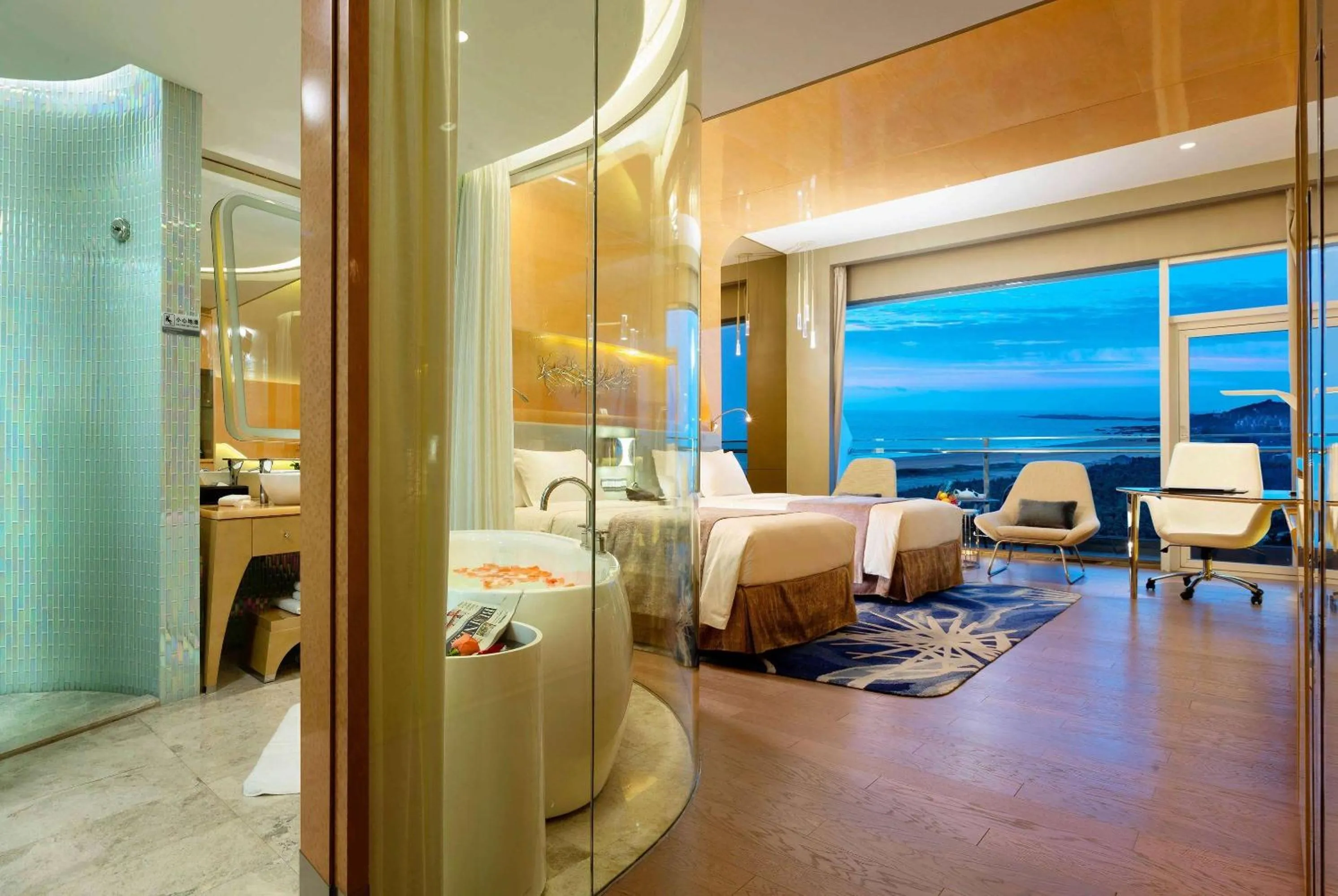 Photo of the whole room in Wyndham Grand Qingdao