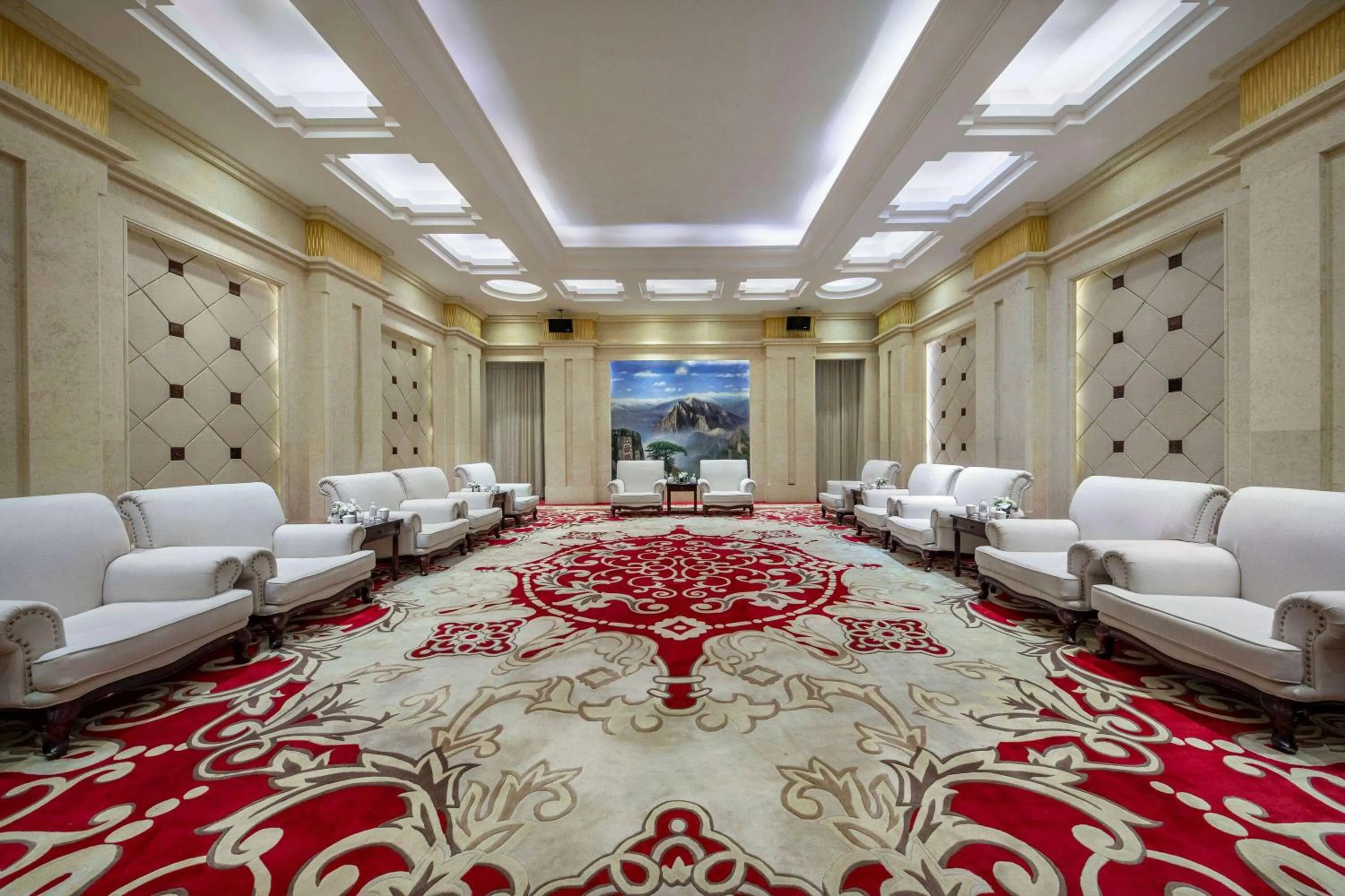 Meeting/conference room in Wyndham Grand Qingdao