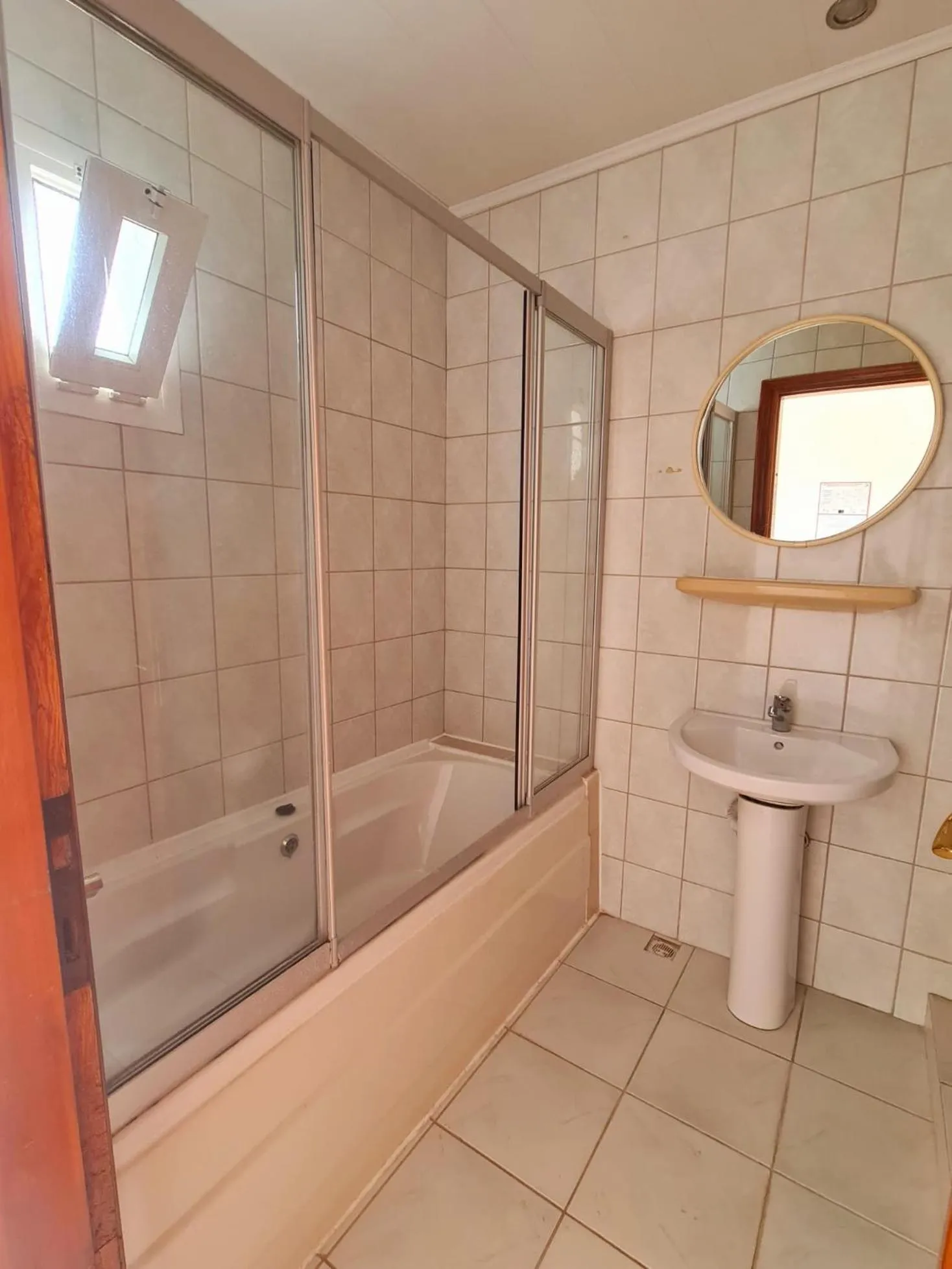 Bathroom in Nagi Beach Hotel