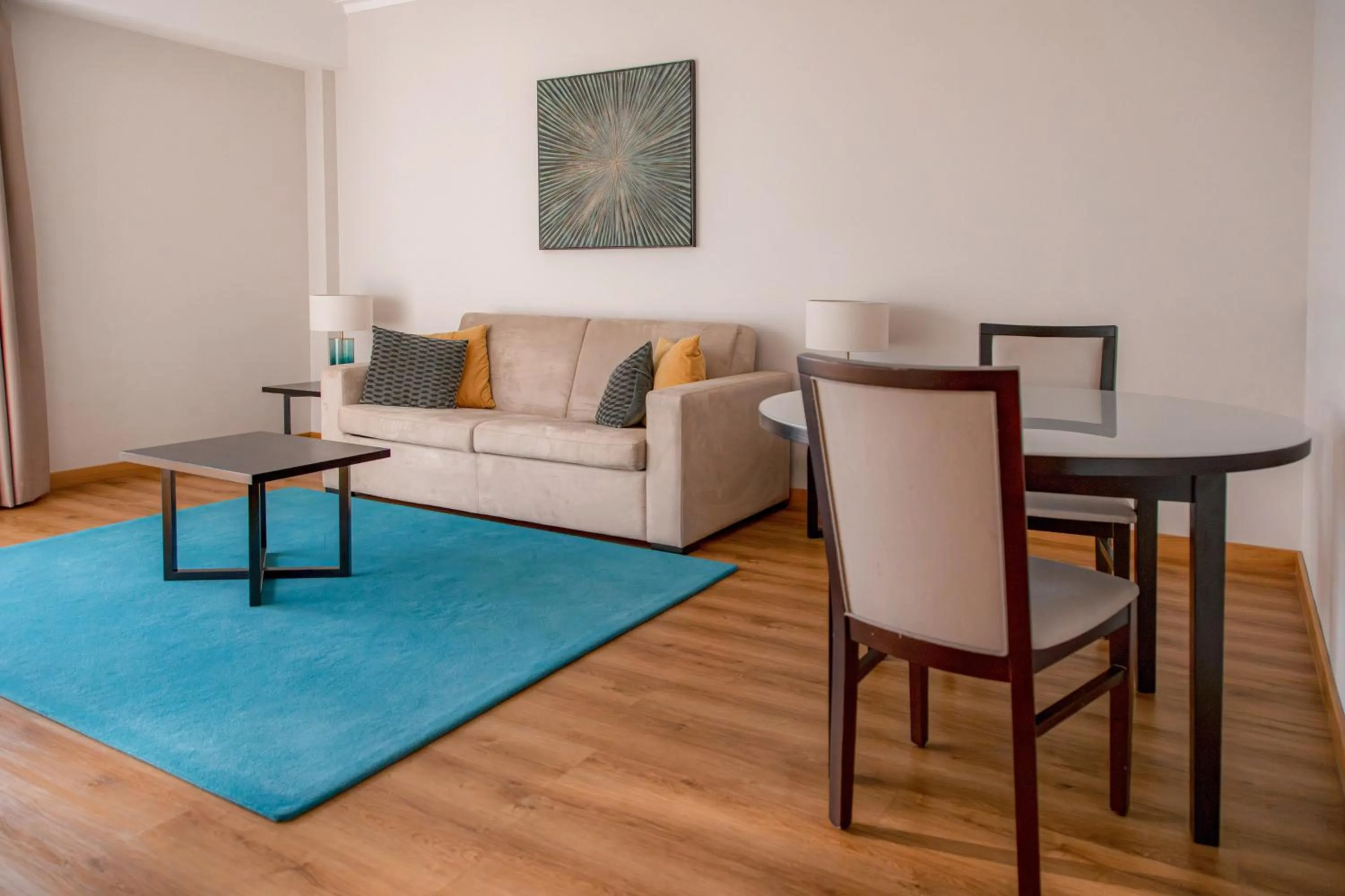 Living room in Hotel Covilhã Dona Maria Affiliated by Meliá