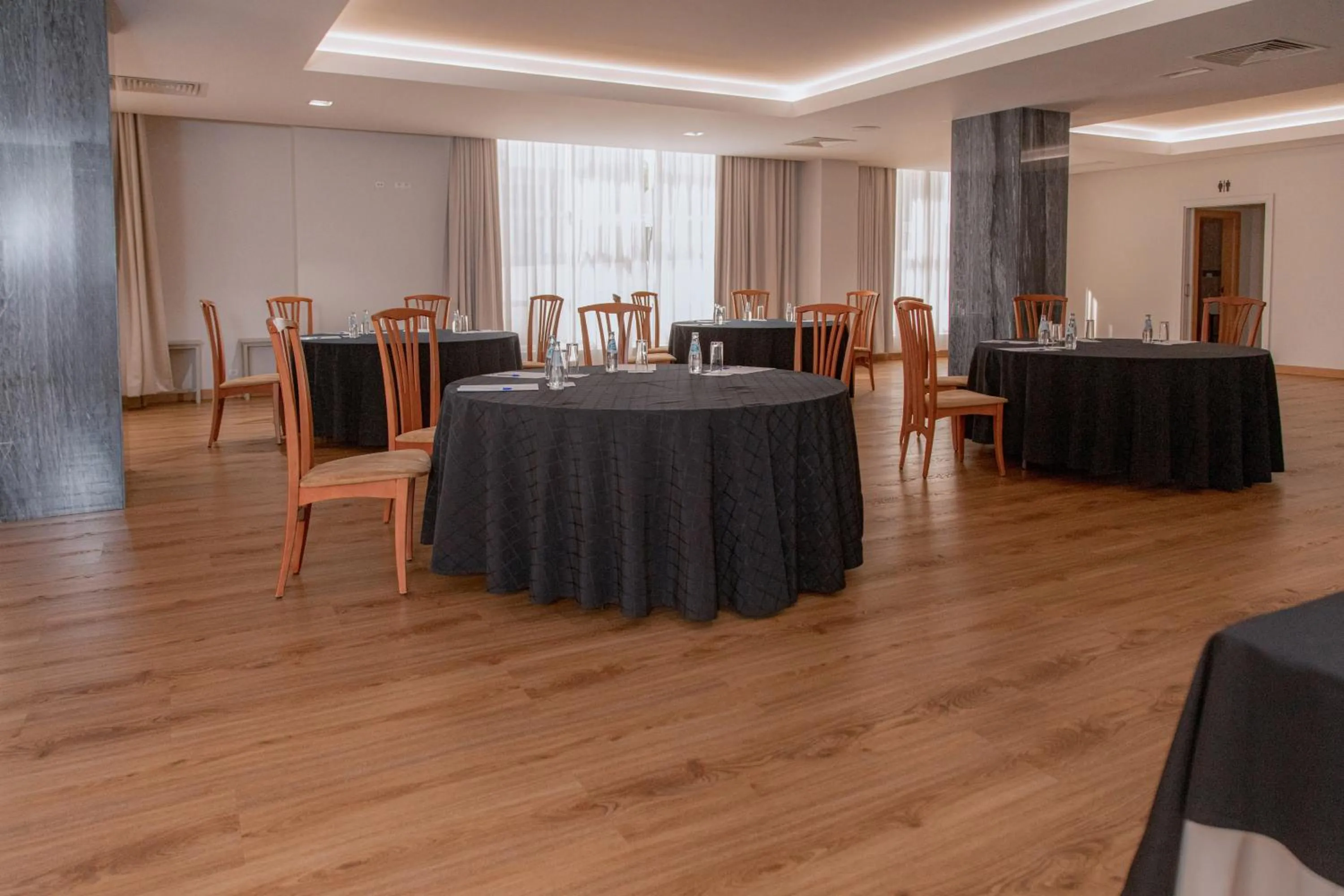 Meeting/conference room in Hotel Covilhã Dona Maria Affiliated by Meliá