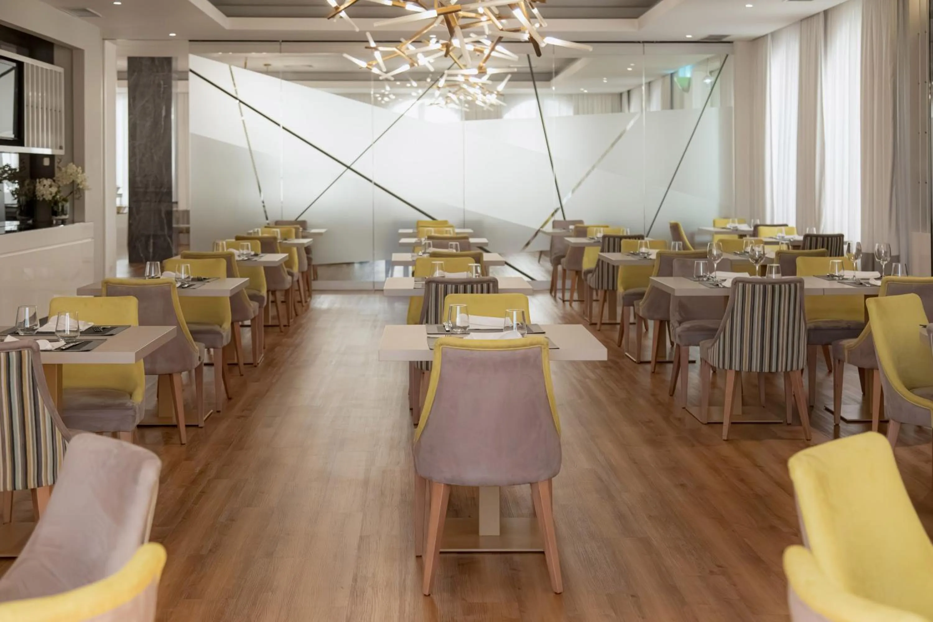 Restaurant/places to eat in Hotel Covilhã Dona Maria Affiliated by Meliá