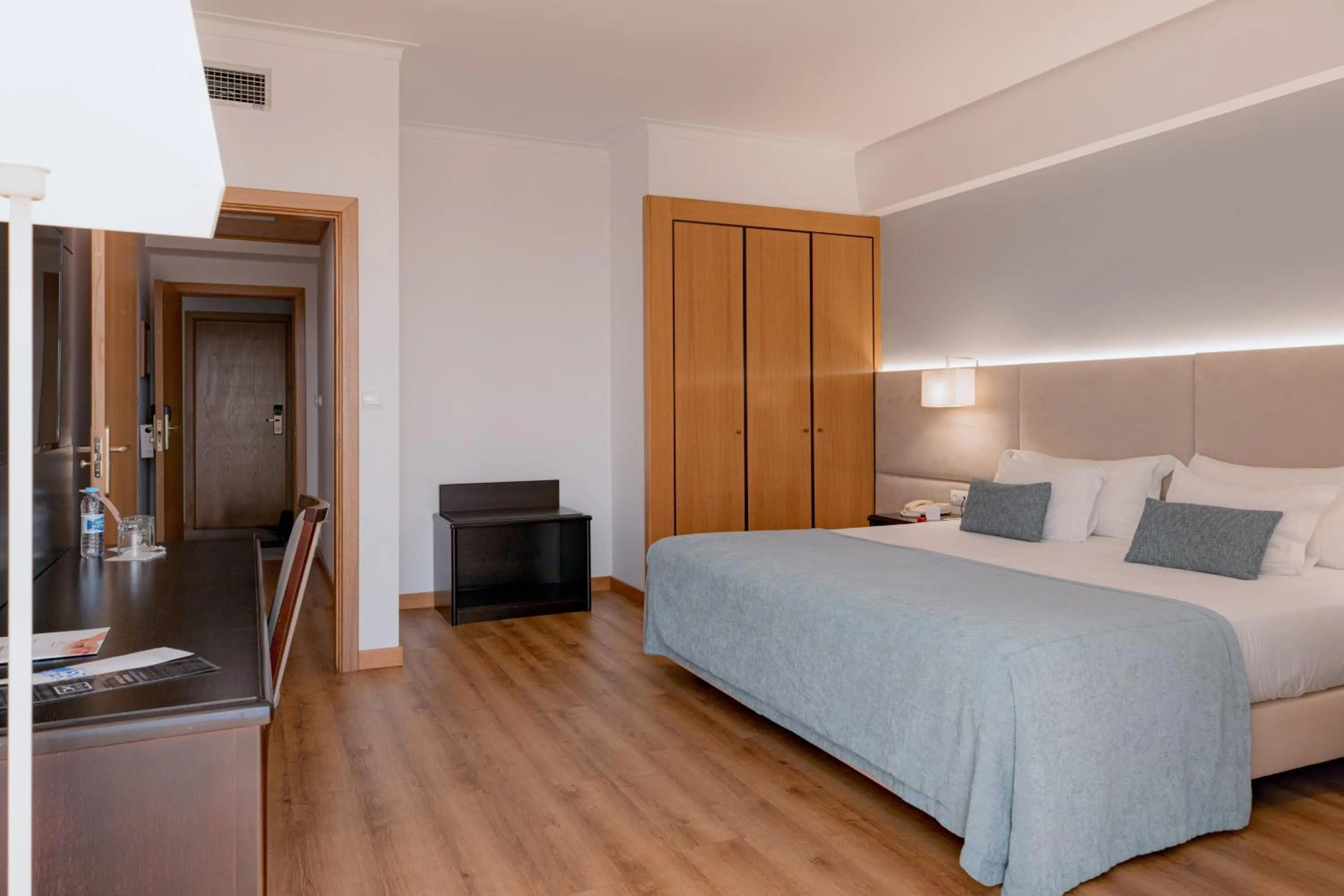 Bed in Hotel Covilhã Dona Maria Affiliated by Meliá