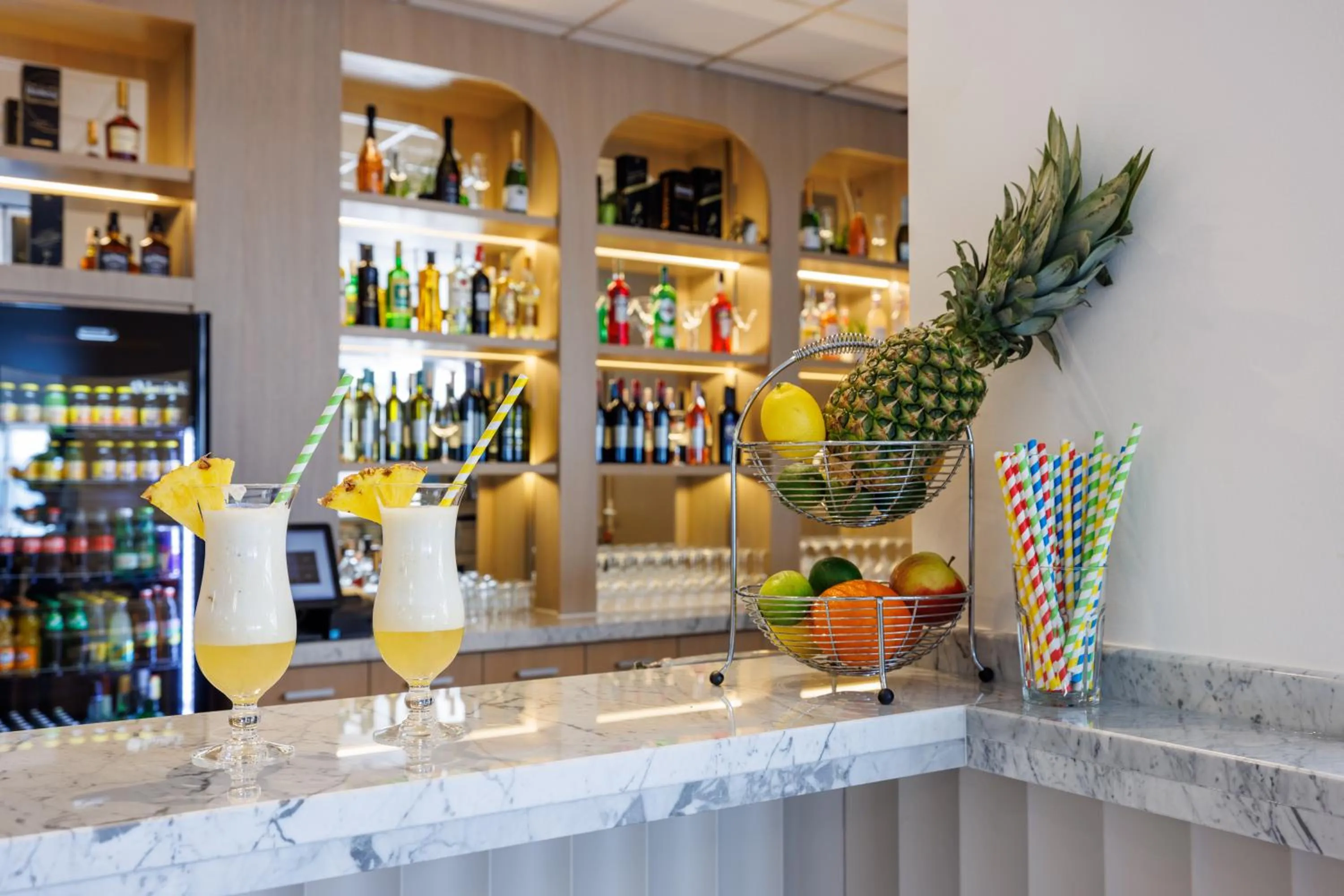 Lounge or bar in Mediteran Maradiso Hotel by Aminess