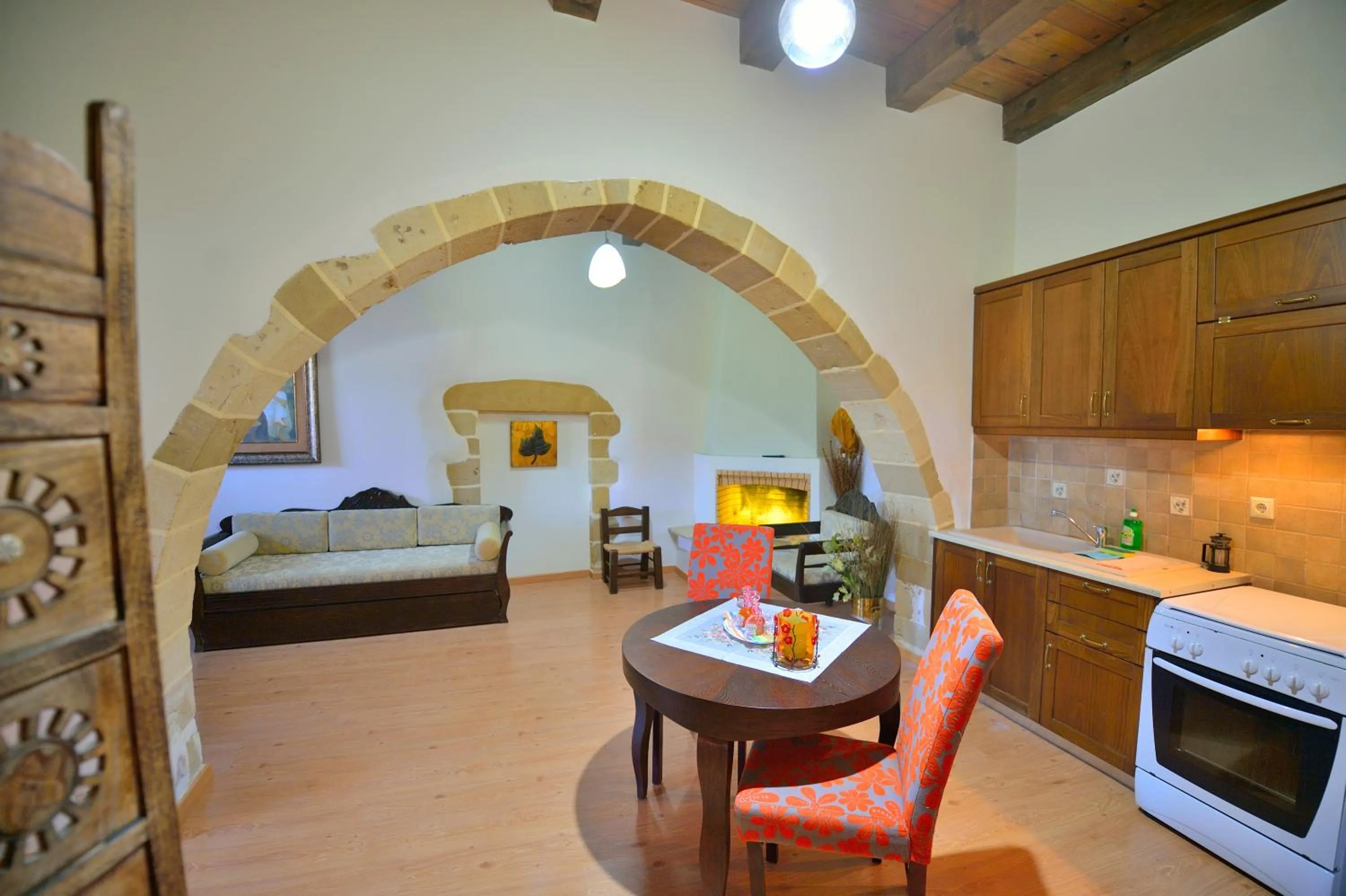 Day, Bed in Maria Villas