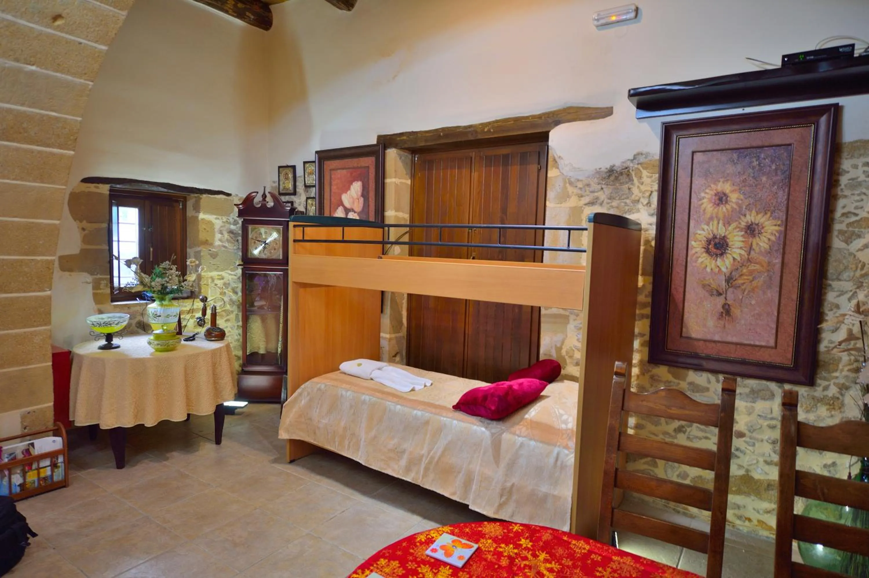 Day, Bed in Maria Villas