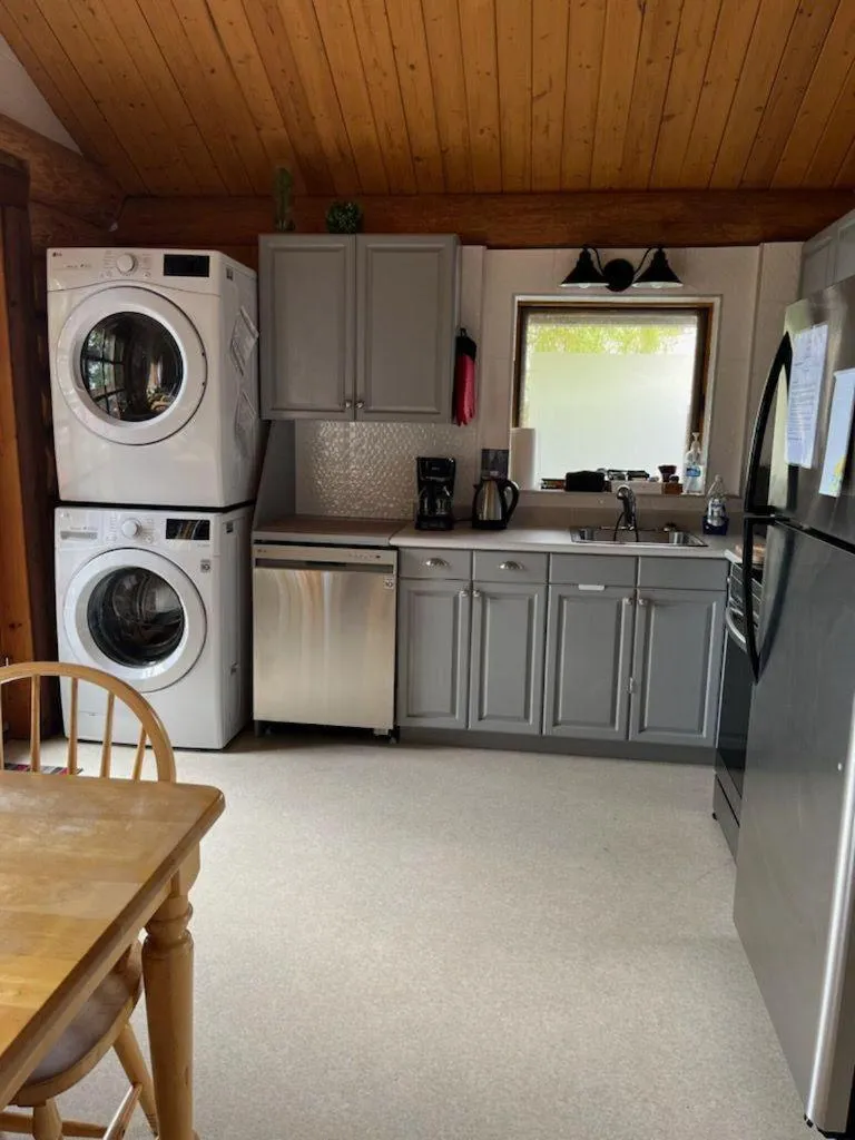 Kitchen or kitchenette in The Beach House Texada - Oceanfront Cabin