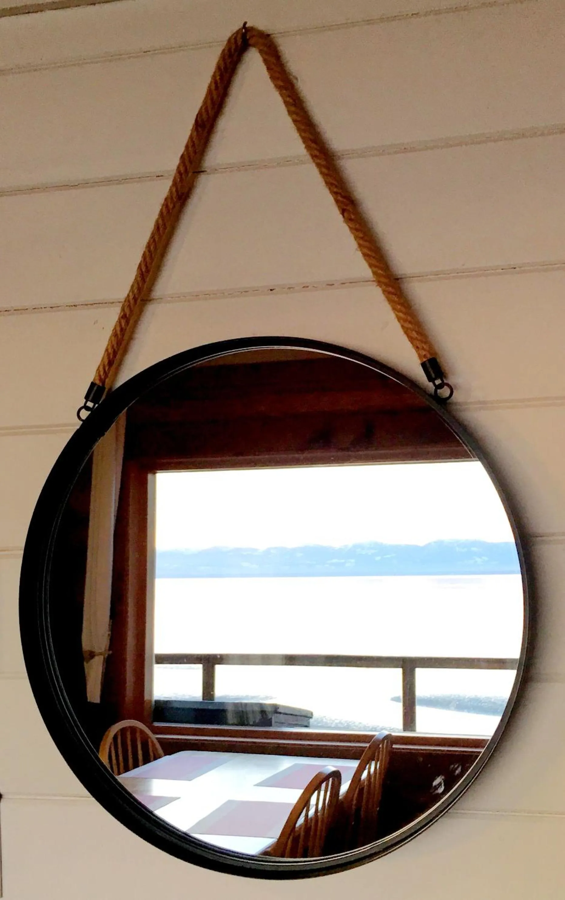 Sea view in The Beach House Texada - Oceanfront Cabin