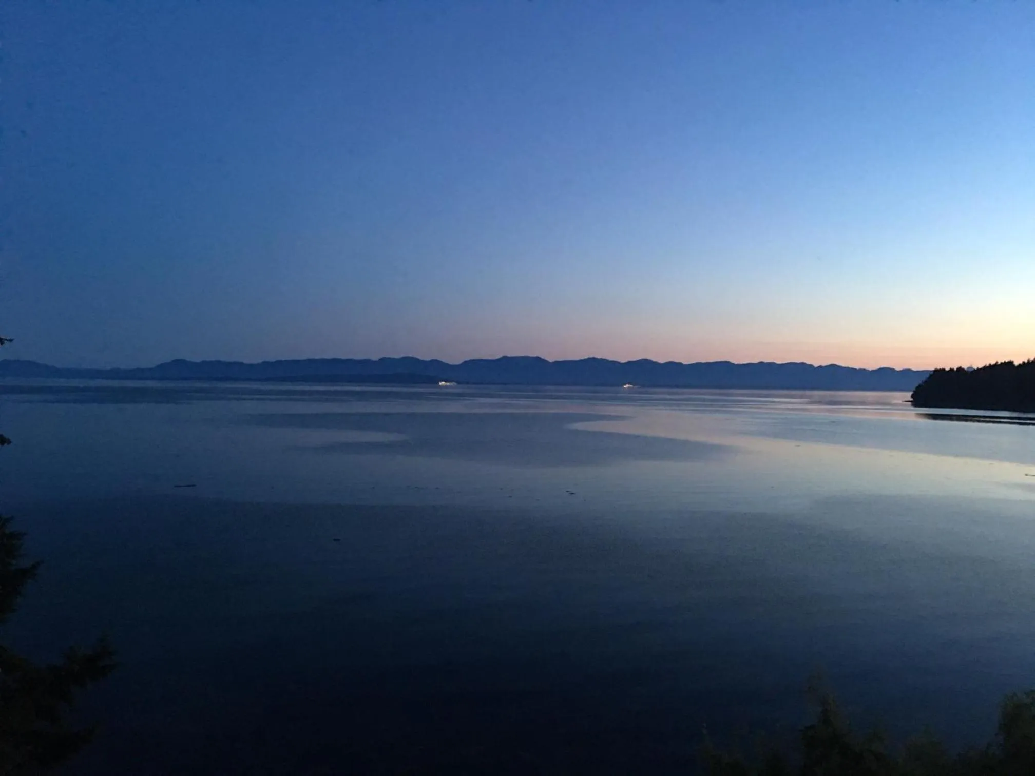Natural landscape in The Beach House Texada - Oceanfront Cabin