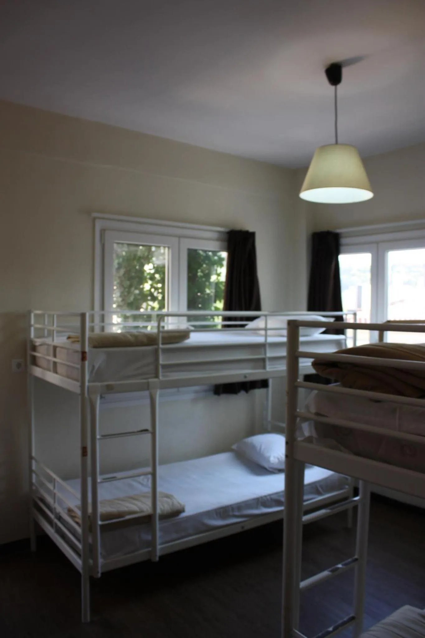 Bed in Pella Inn Hostel