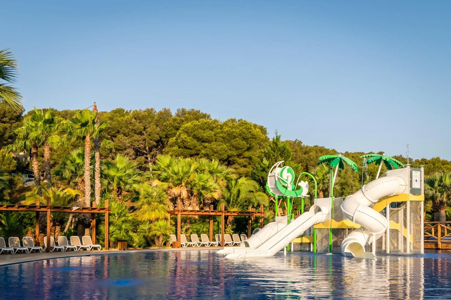 Camping Estival Torre de la Mora