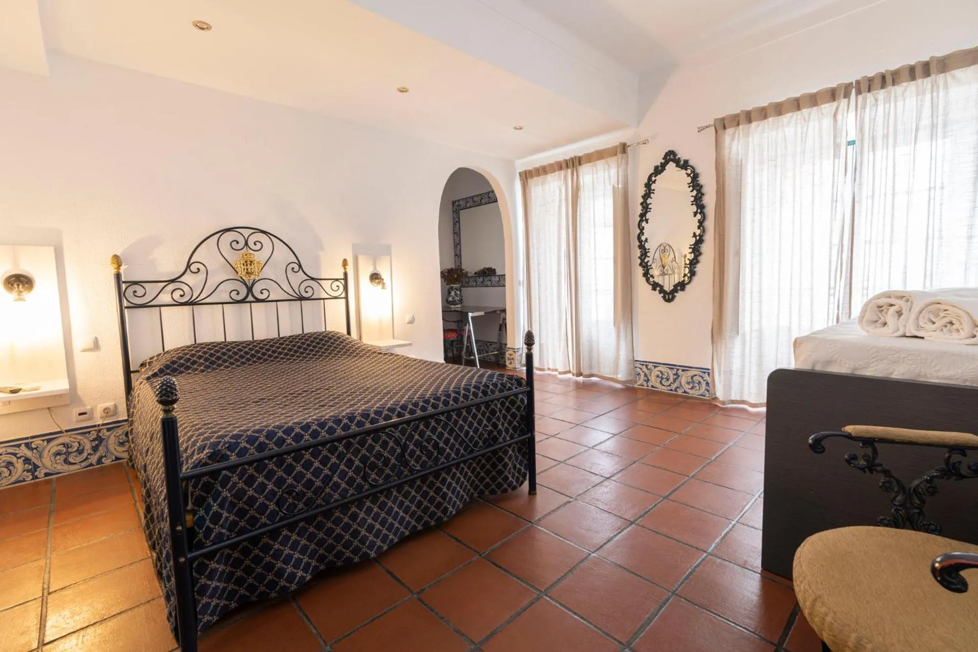 VIP, Bed in D'Iberica Alojamento