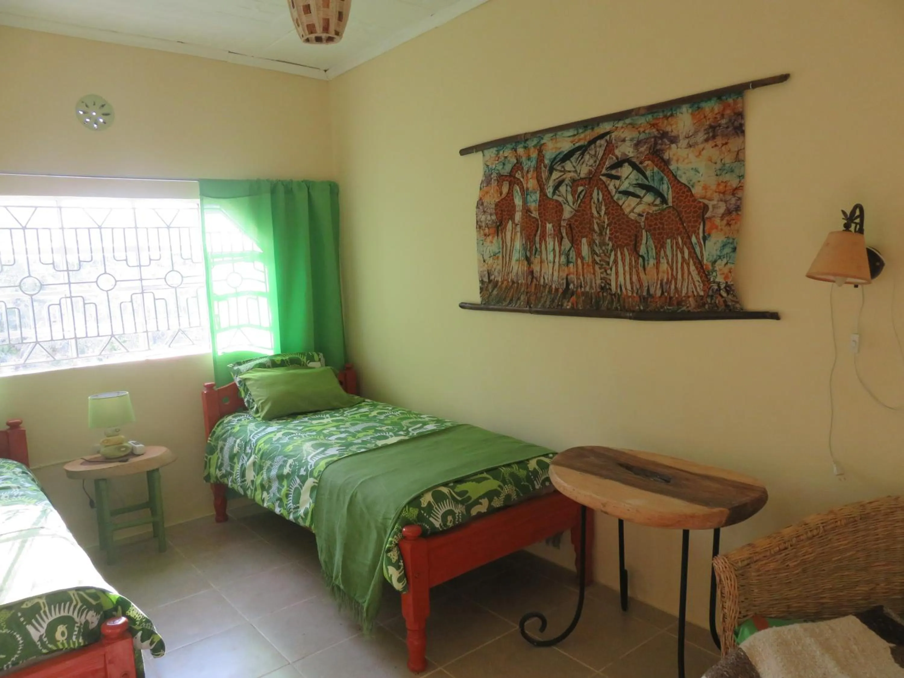 Bed in Aloepark Art Hotel