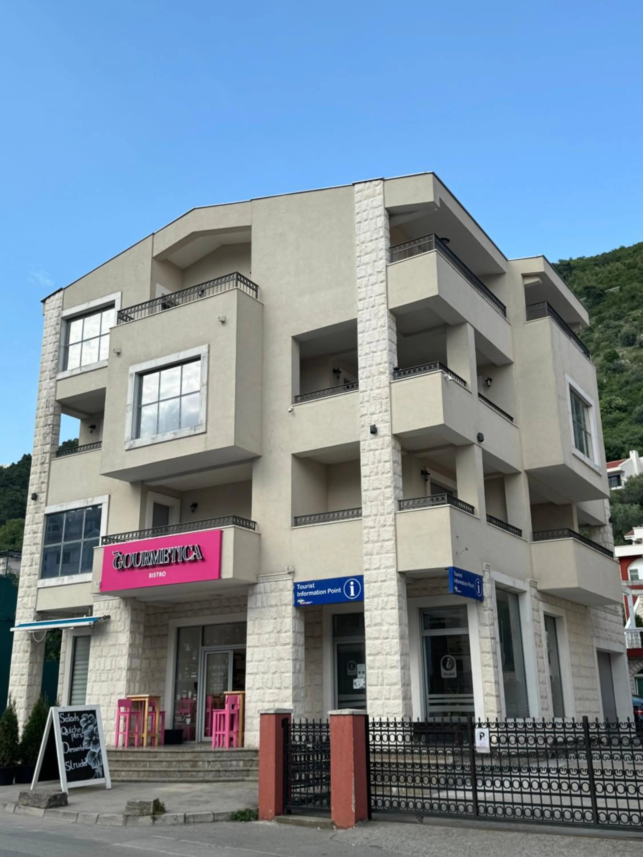 Apartments Boreta