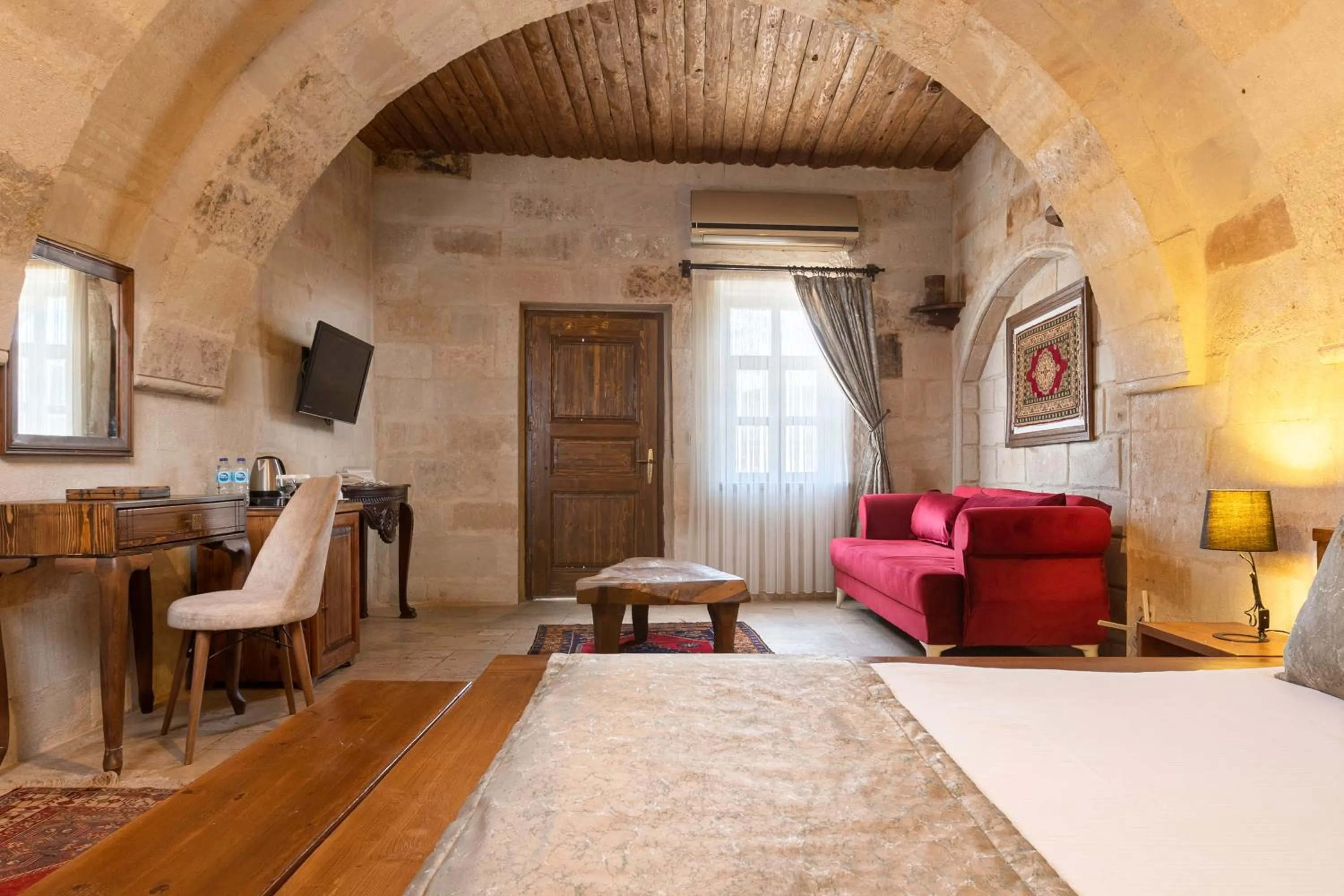 Massage, Bed in Doors Of Cappadocia Special Cave Hotel