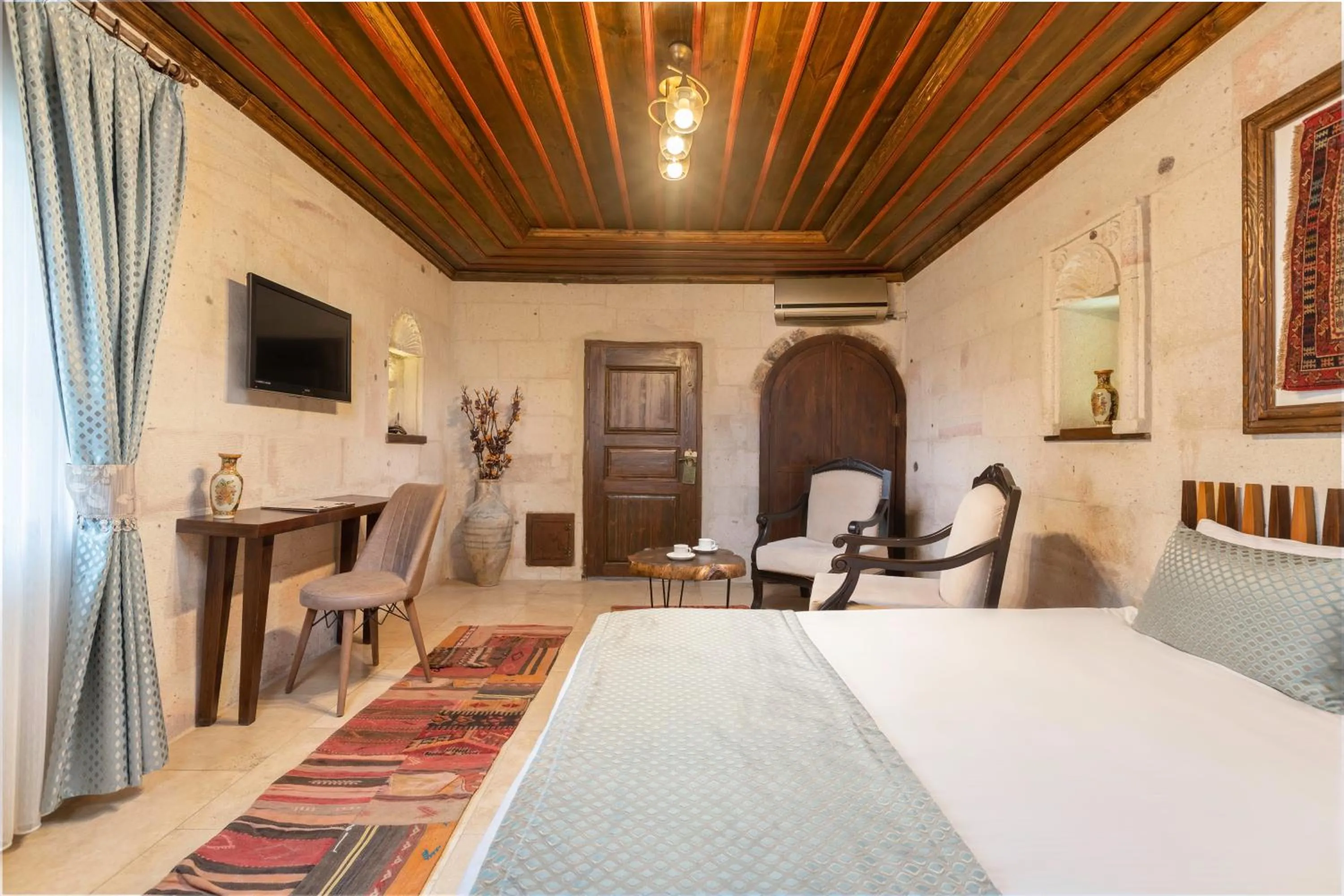 Bed in Doors Of Cappadocia Special Cave Hotel