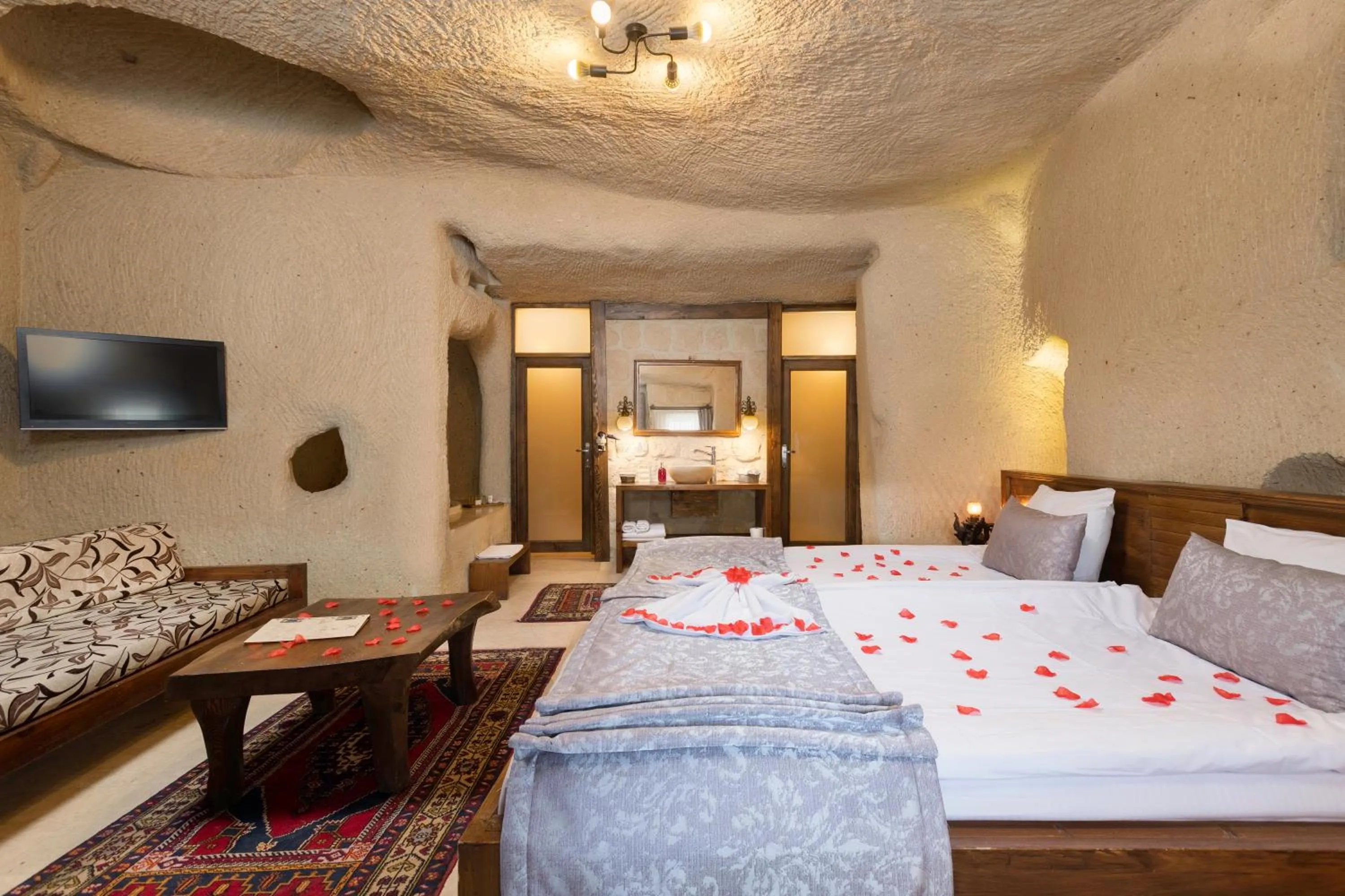 Bed in Doors Of Cappadocia Special Cave Hotel